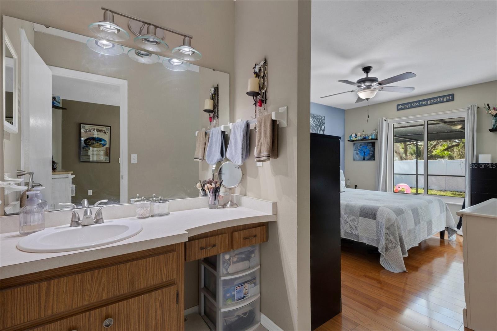 2867 INDIANWOOD DR, SARASOTA, FL, 34232