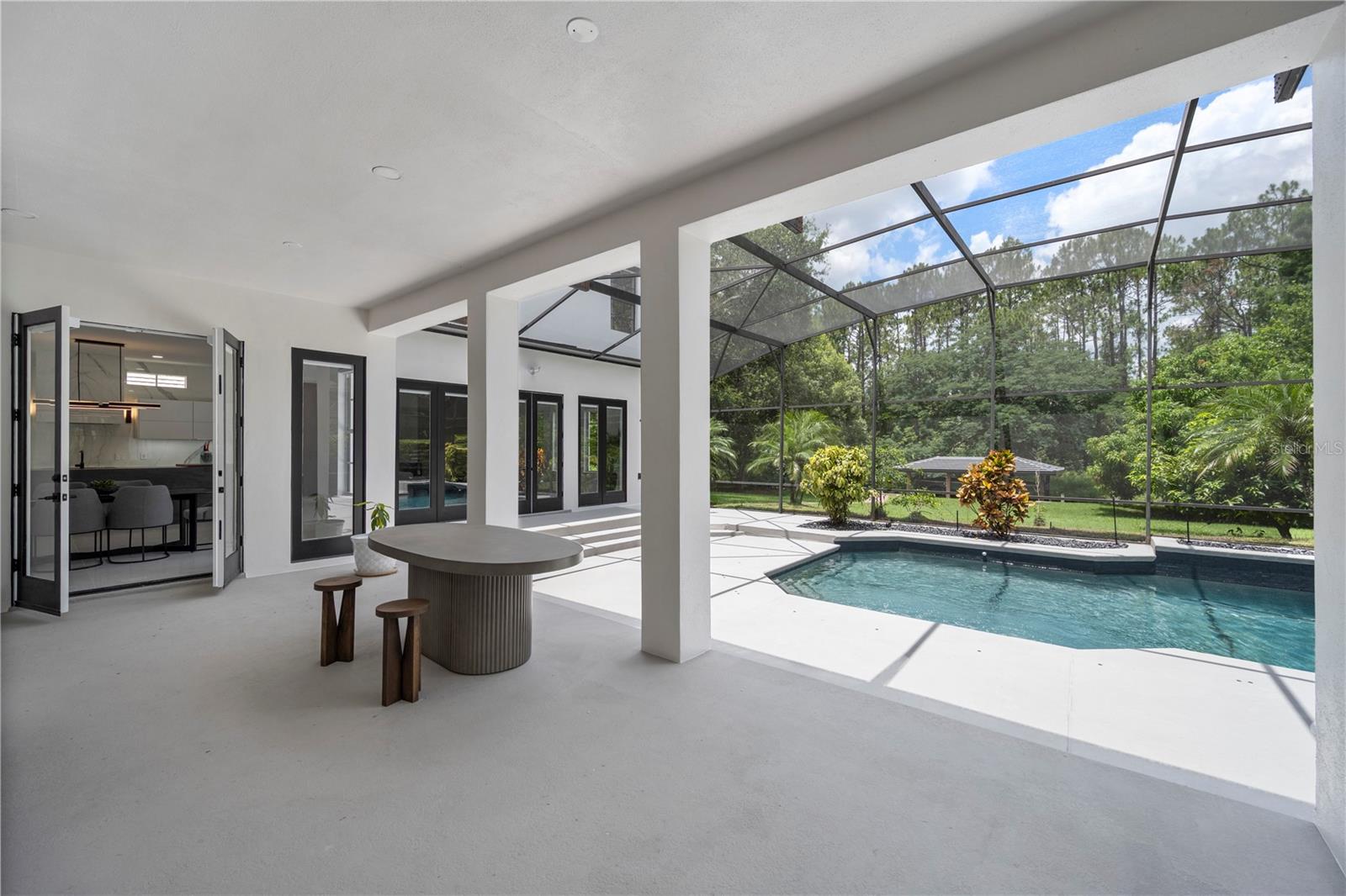 O6300031 Property Photo