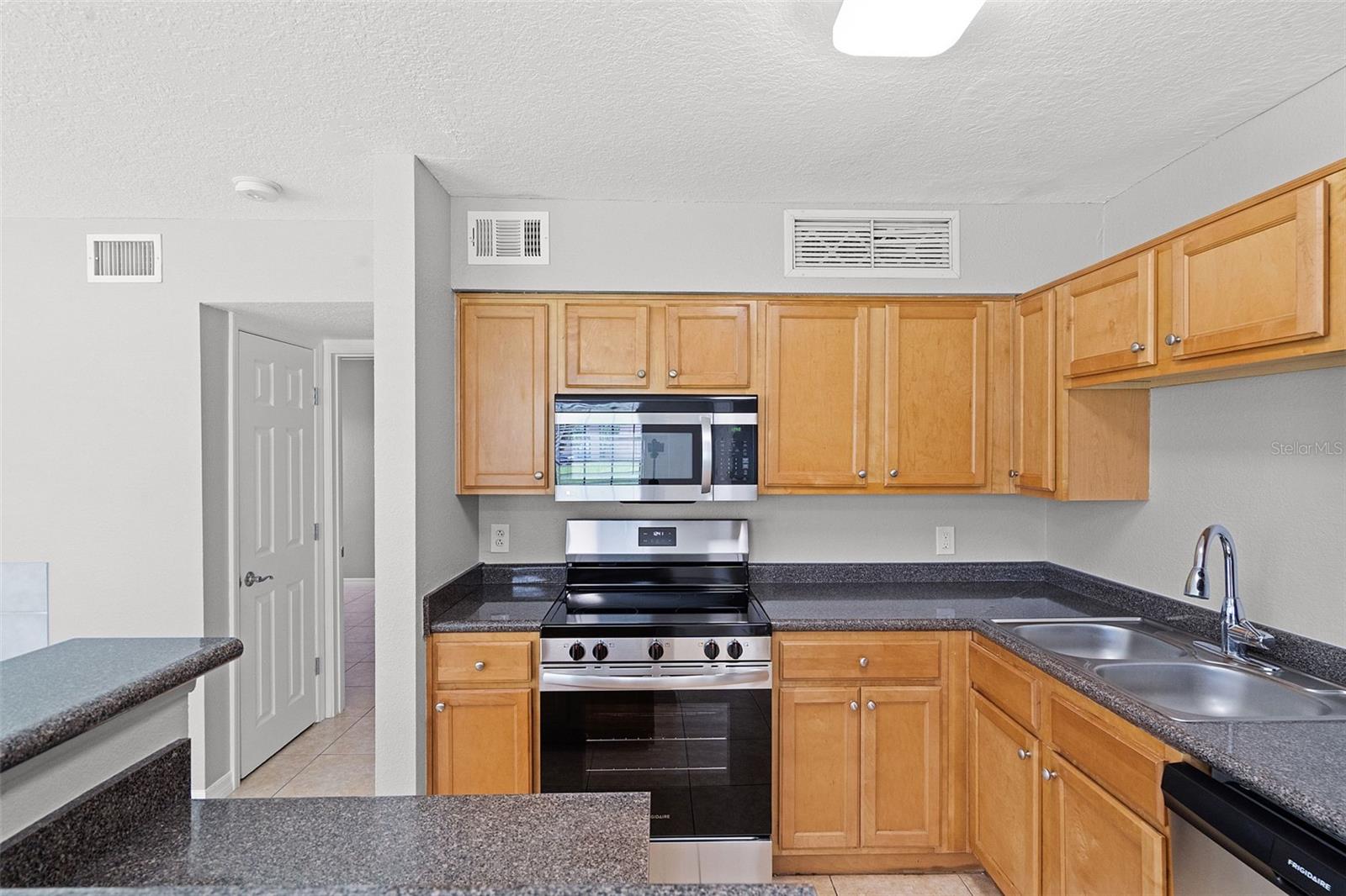 420 FORESTWAY CIR #108, ALTAMONTE SPRINGS, FL, 32701