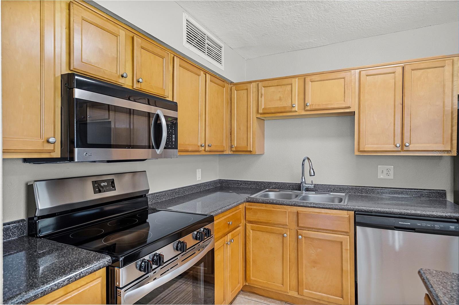 420 FORESTWAY CIR #108, ALTAMONTE SPRINGS, FL, 32701