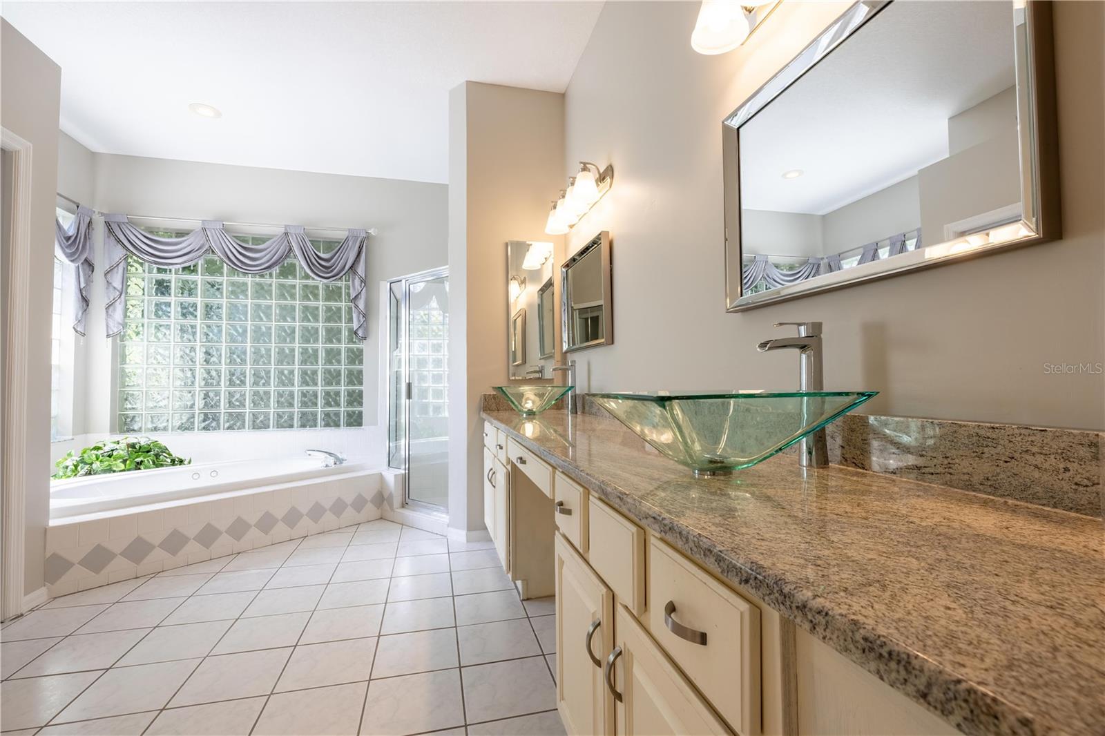 9159 HIGHLAND RIDGE WAY, TAMPA, FL, 33647