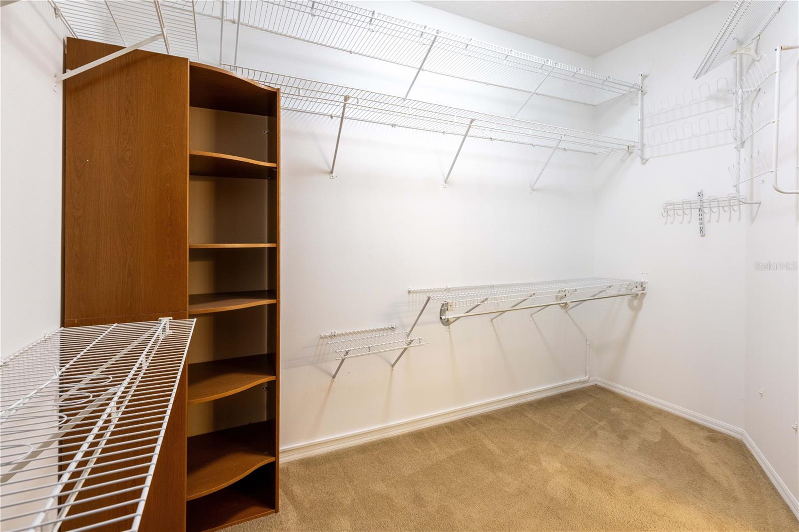 9159 HIGHLAND RIDGE WAY, TAMPA, FL, 33647