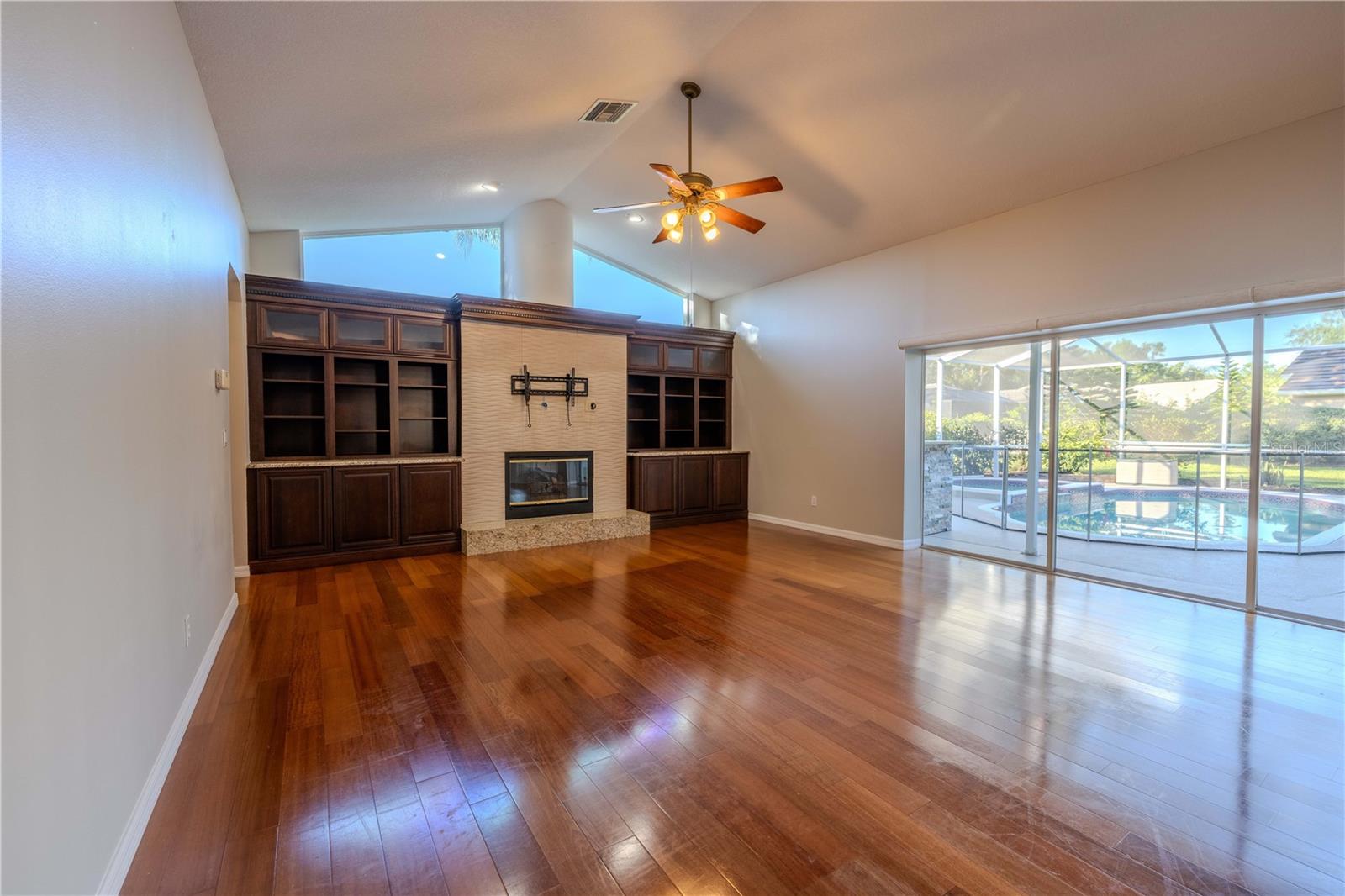 9159 HIGHLAND RIDGE WAY, TAMPA, FL, 33647