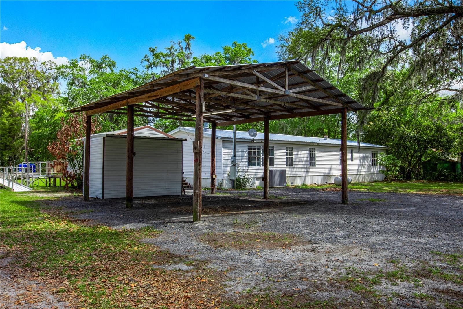 10728 SW COUNTY ROAD 18, LAKE BUTLER, FL, 32054