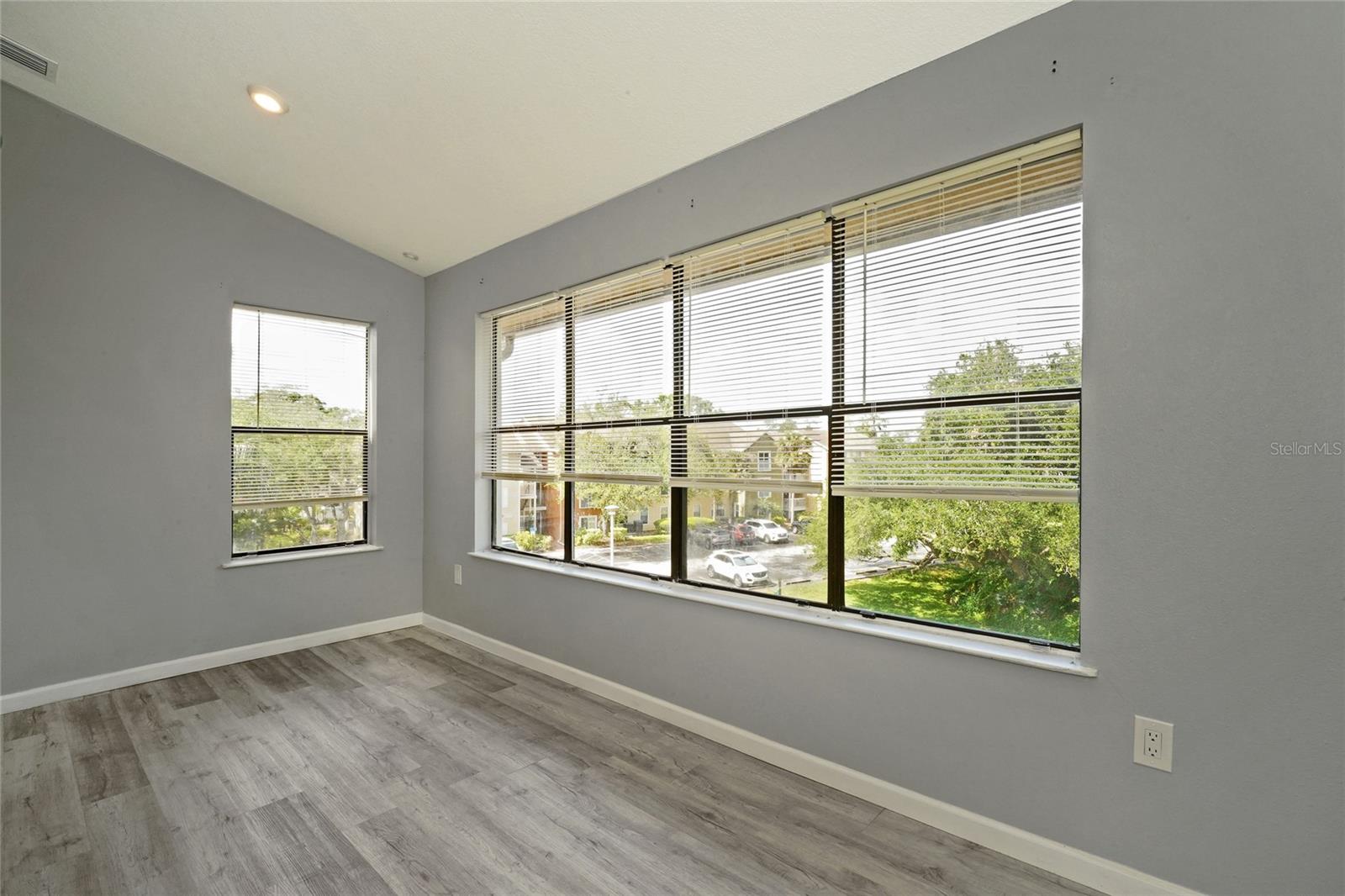 225 S TROPICAL TRL #110, MERRITT ISLAND, FL, 32952