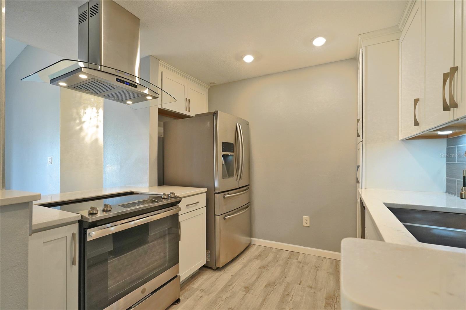 225 S TROPICAL TRL #110, MERRITT ISLAND, FL, 32952