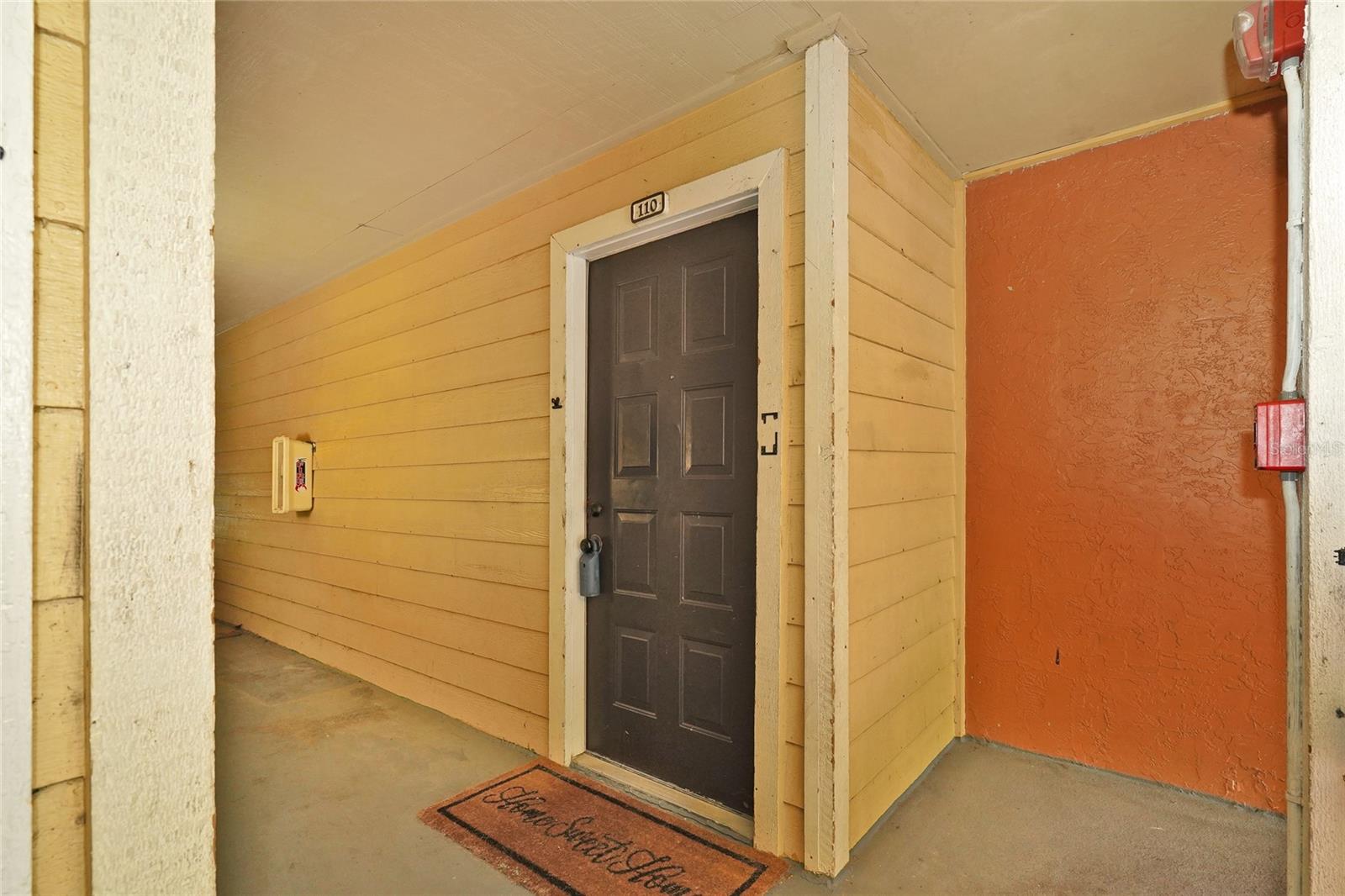 225 S TROPICAL TRL #110, MERRITT ISLAND, FL, 32952