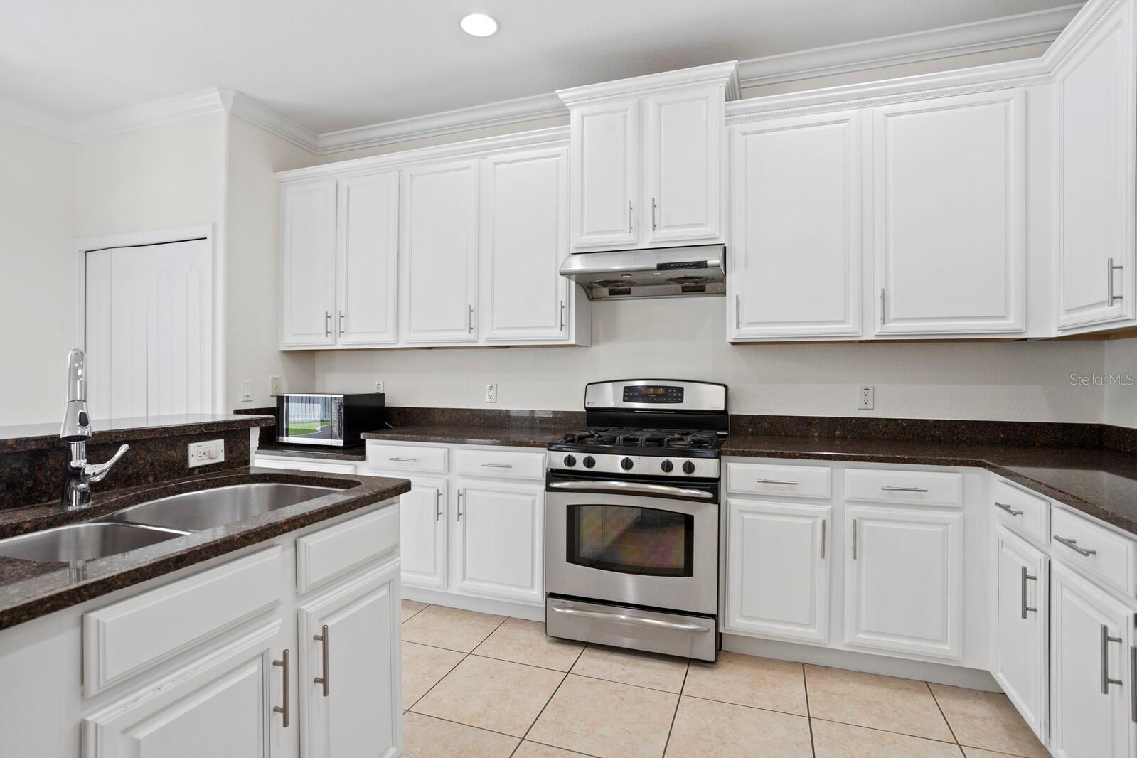 20123 BAY CEDAR AVE, TAMPA, FL, 33647