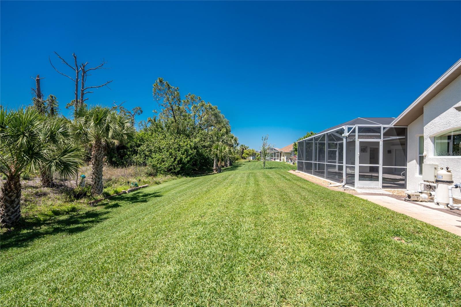 810 ROTONDA CIR, ROTONDA WEST, FL, 33947