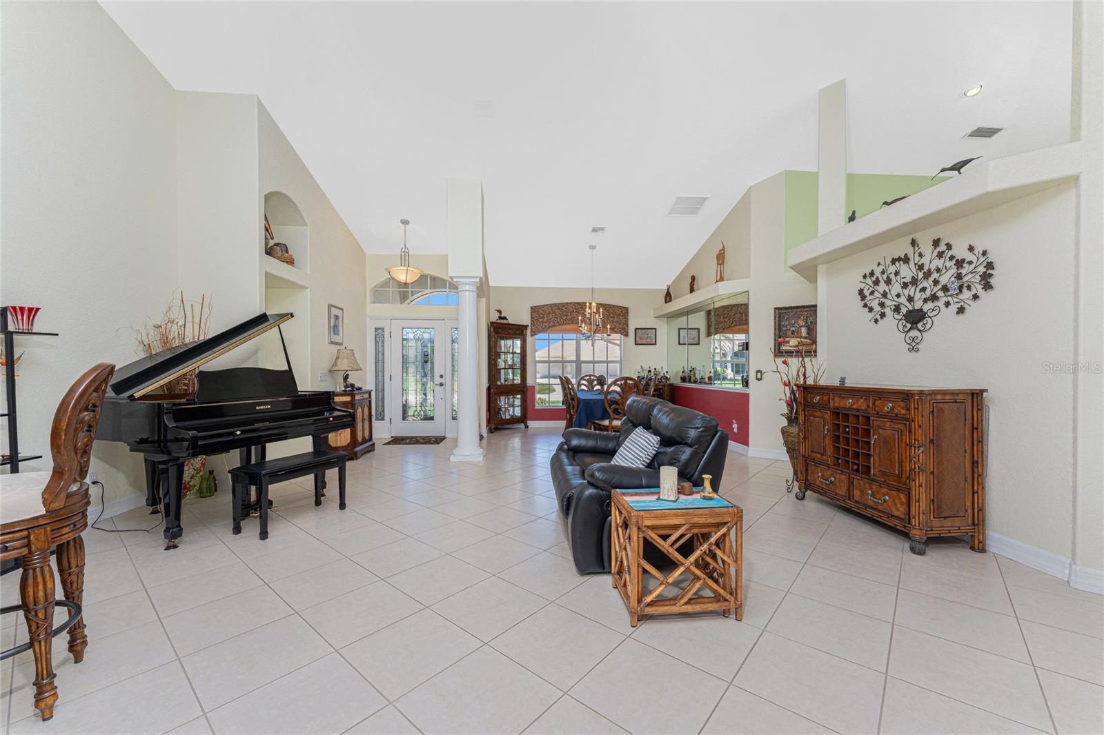 810 ROTONDA CIR, ROTONDA WEST, FL, 33947