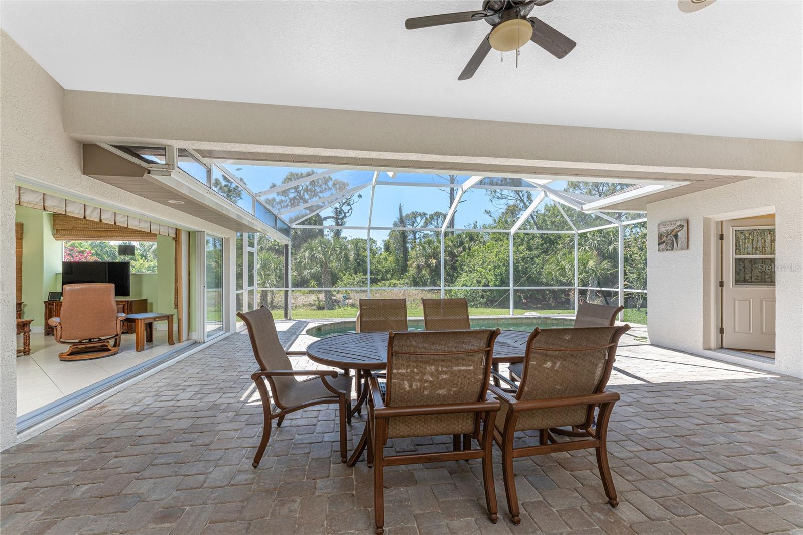 810 ROTONDA CIR, ROTONDA WEST, FL, 33947