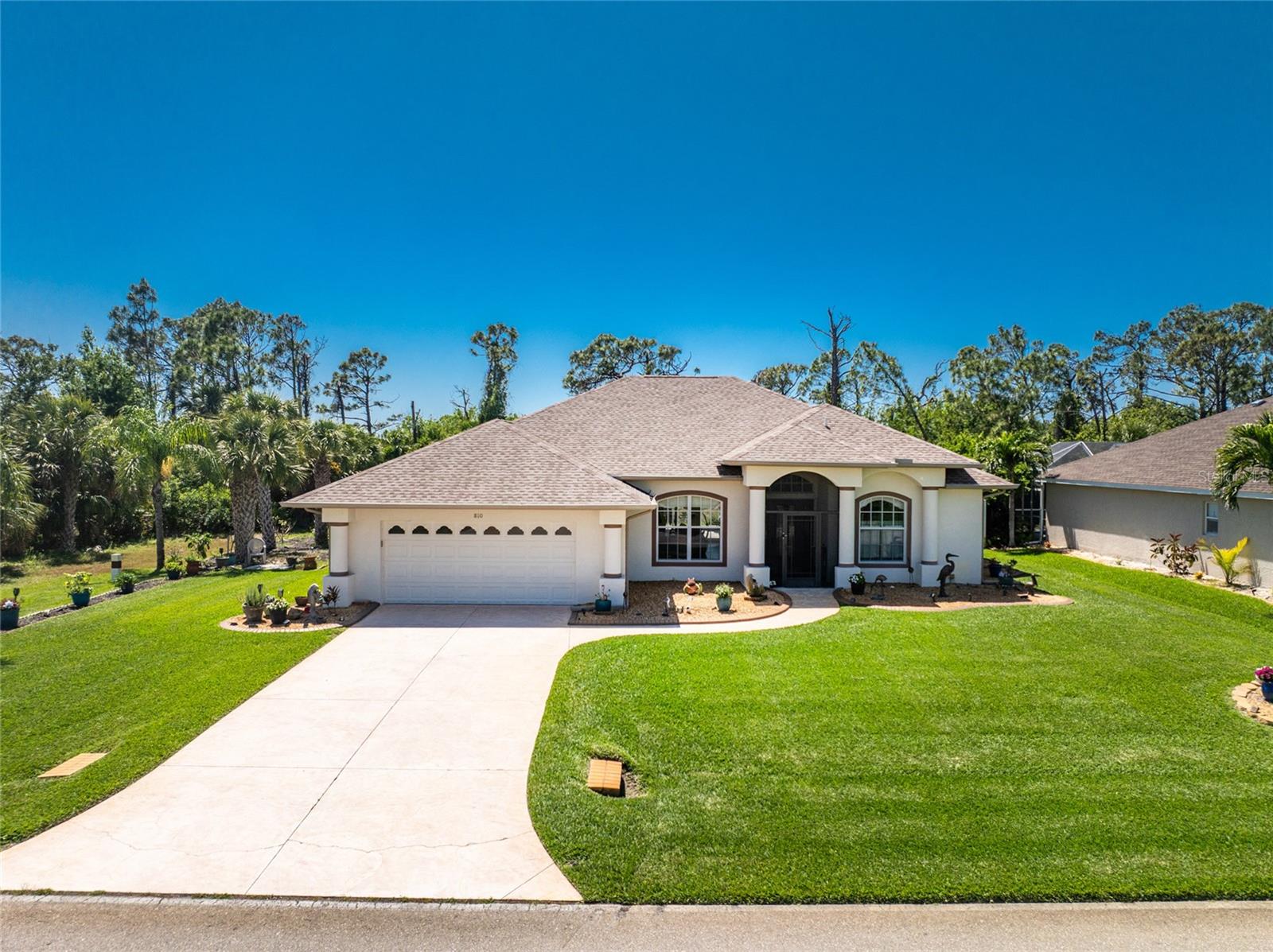 810 ROTONDA CIR, ROTONDA WEST, FL, 33947