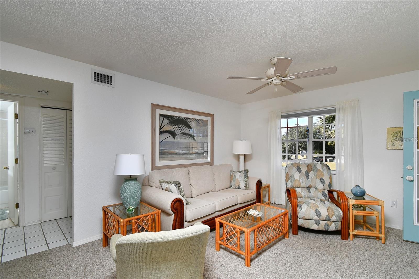 1051 FORREST NELSON BLVD #M-203, PORT CHARLOTTE, FL, 33952