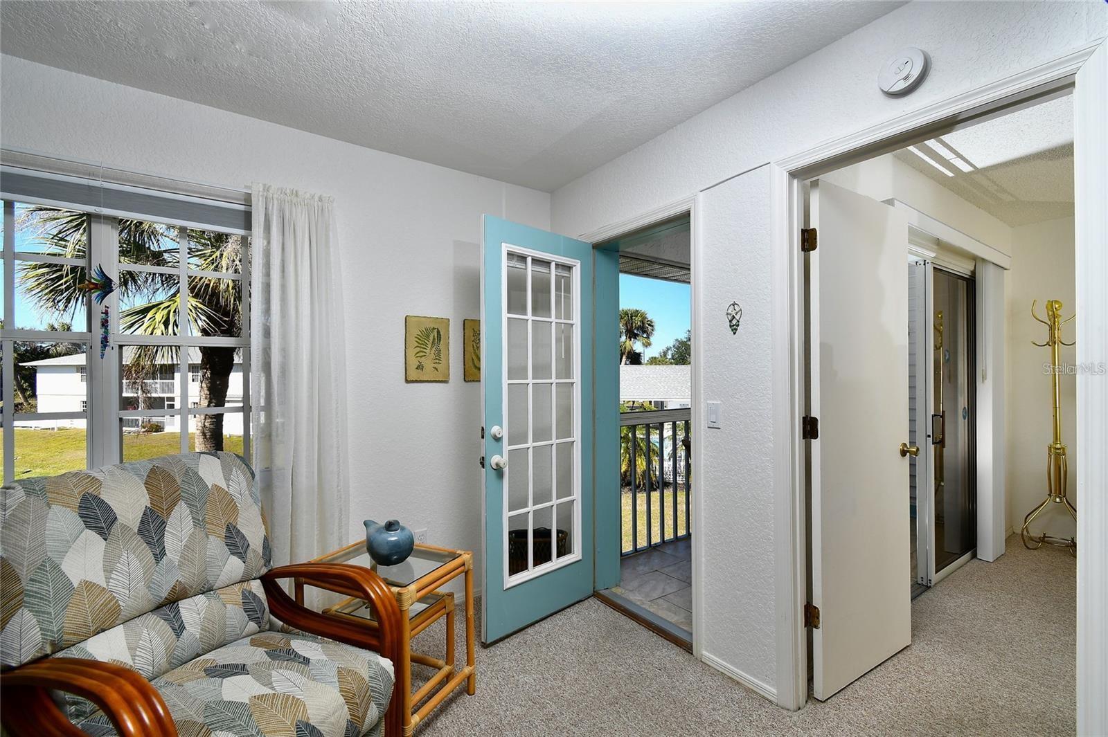 1051 FORREST NELSON BLVD #M-203, PORT CHARLOTTE, FL, 33952