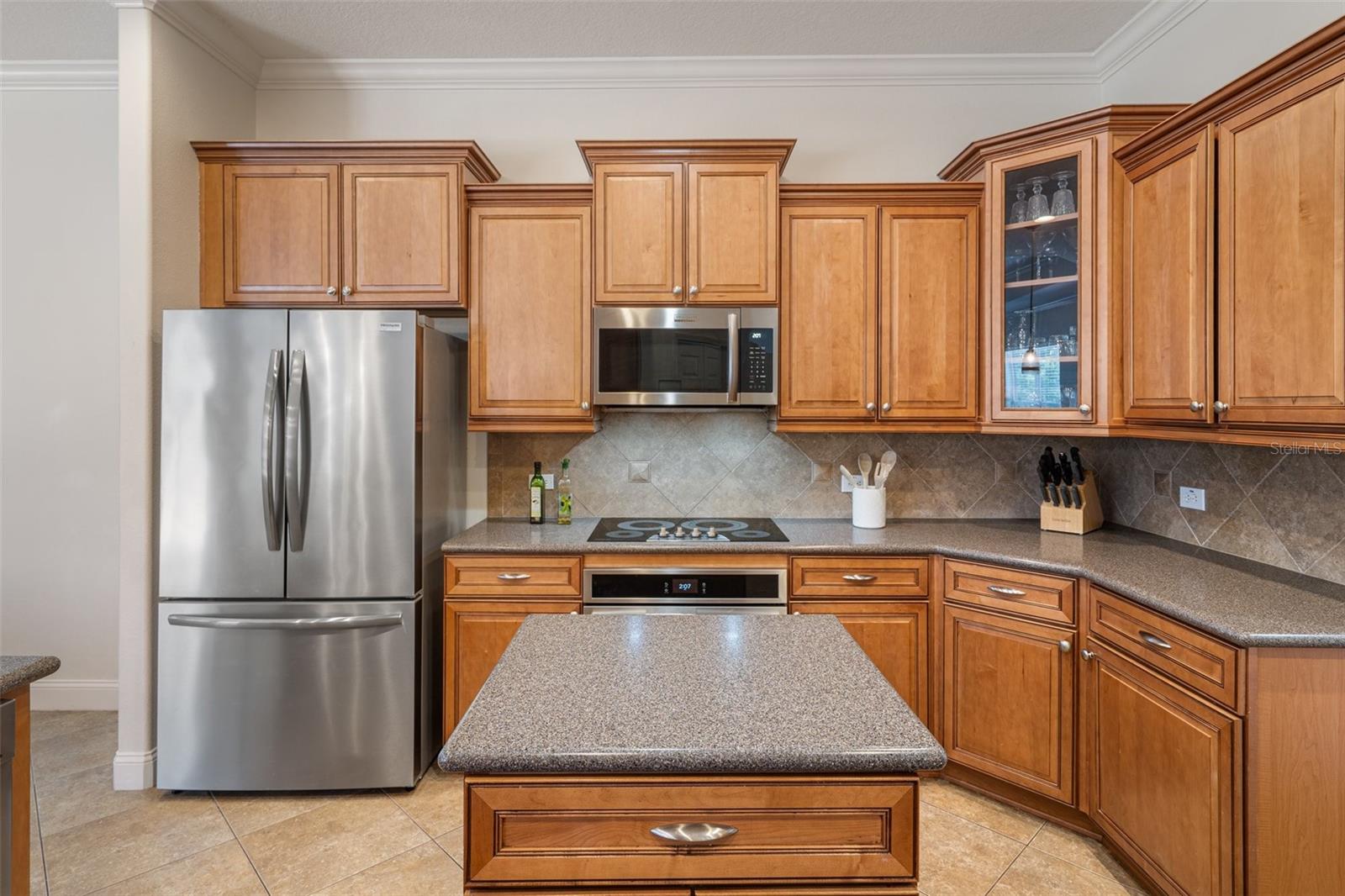 27318 SORA BLVD, WESLEY CHAPEL, FL, 33544