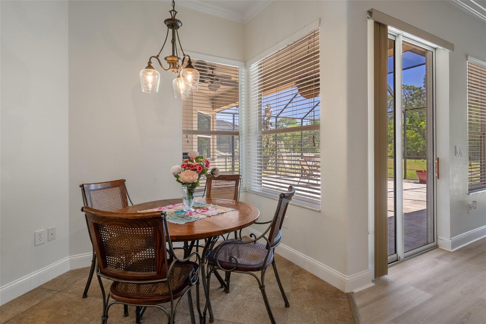 27318 SORA BLVD, WESLEY CHAPEL, FL, 33544