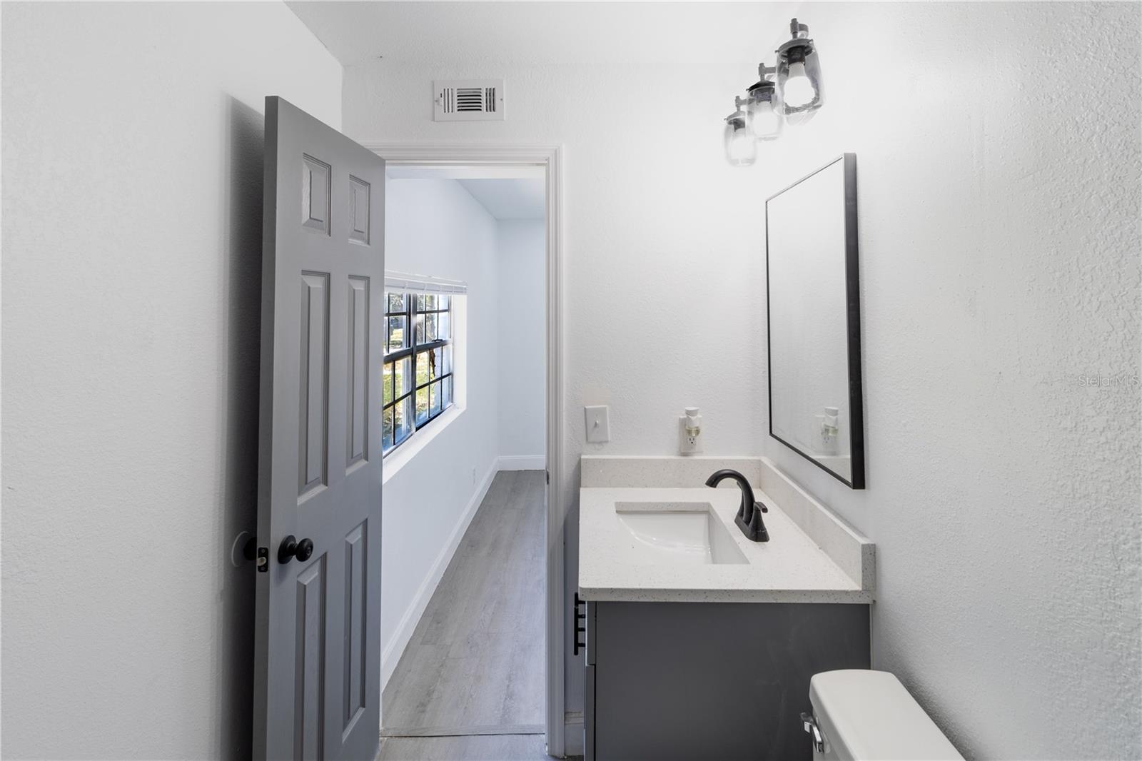 704 E 114TH AVE, TAMPA, FL, 33612