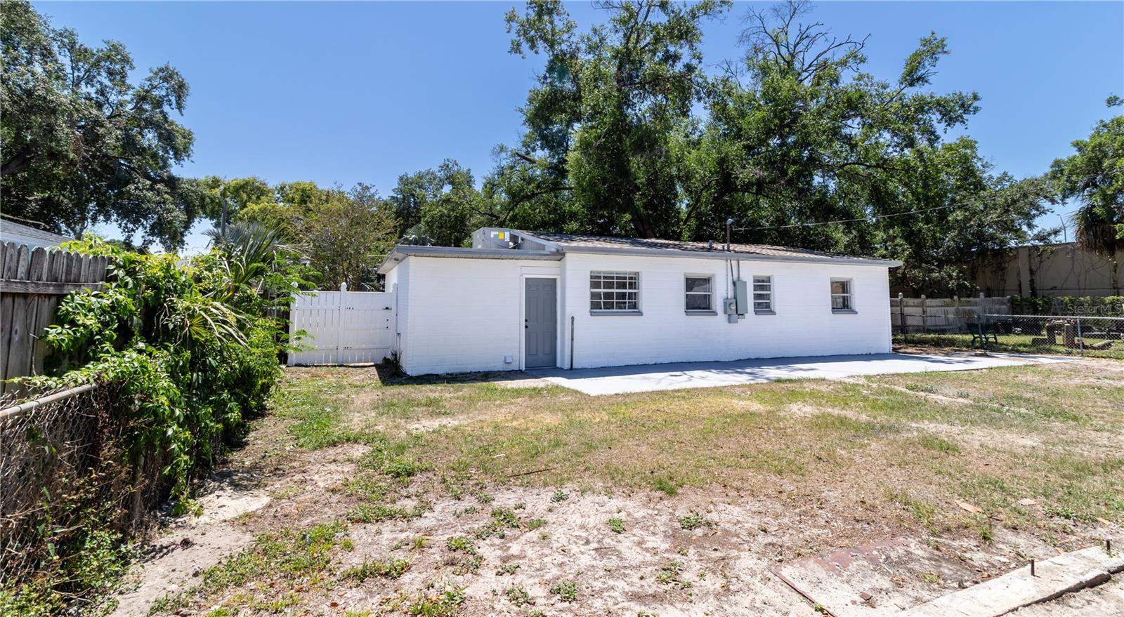 704 E 114TH AVE, TAMPA, FL, 33612