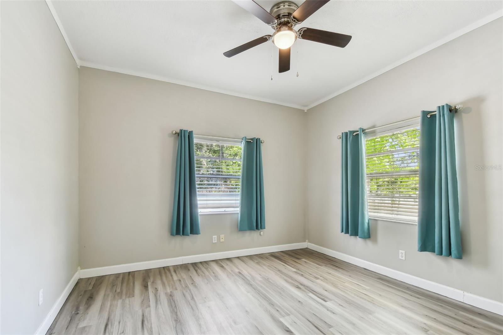 6939 3RD ST N, ST PETERSBURG, FL, 33702