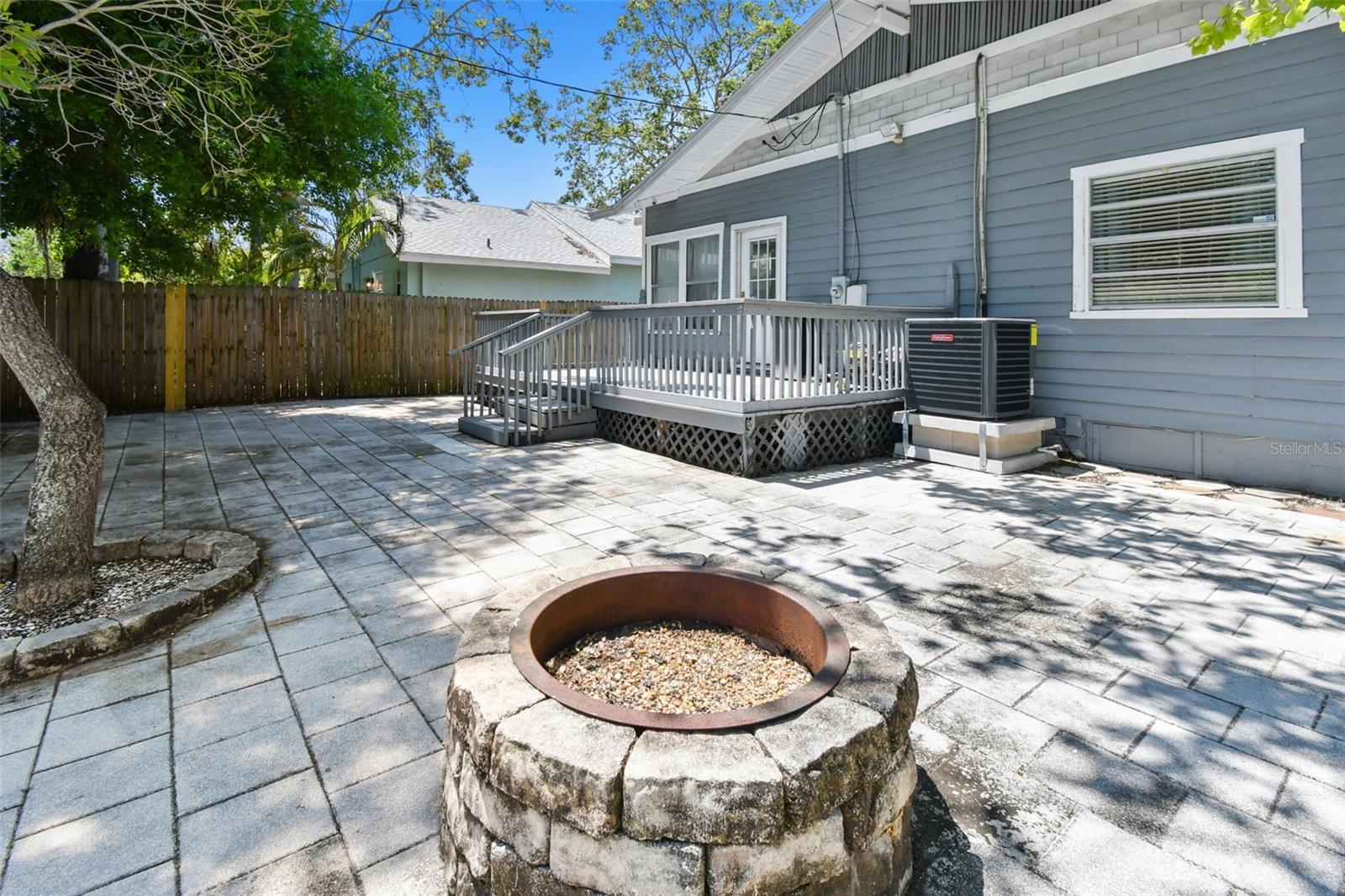 6939 3RD ST N, ST PETERSBURG, FL, 33702