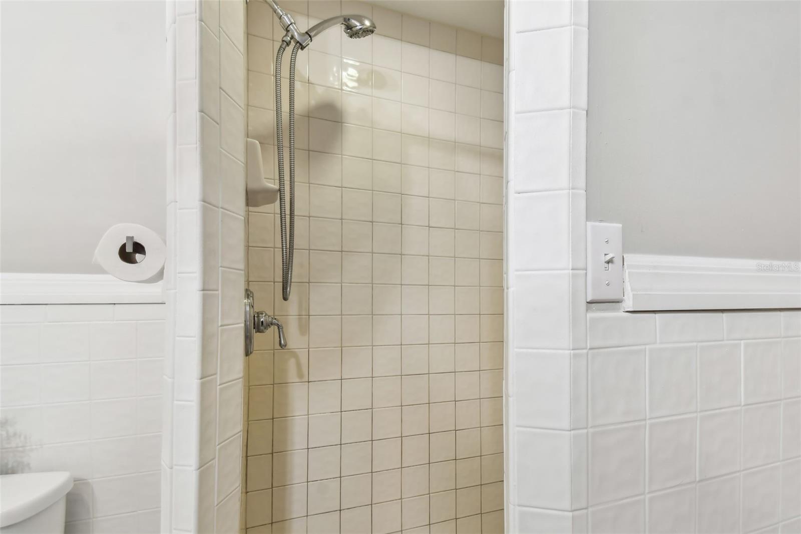 6939 3RD ST N, ST PETERSBURG, FL, 33702