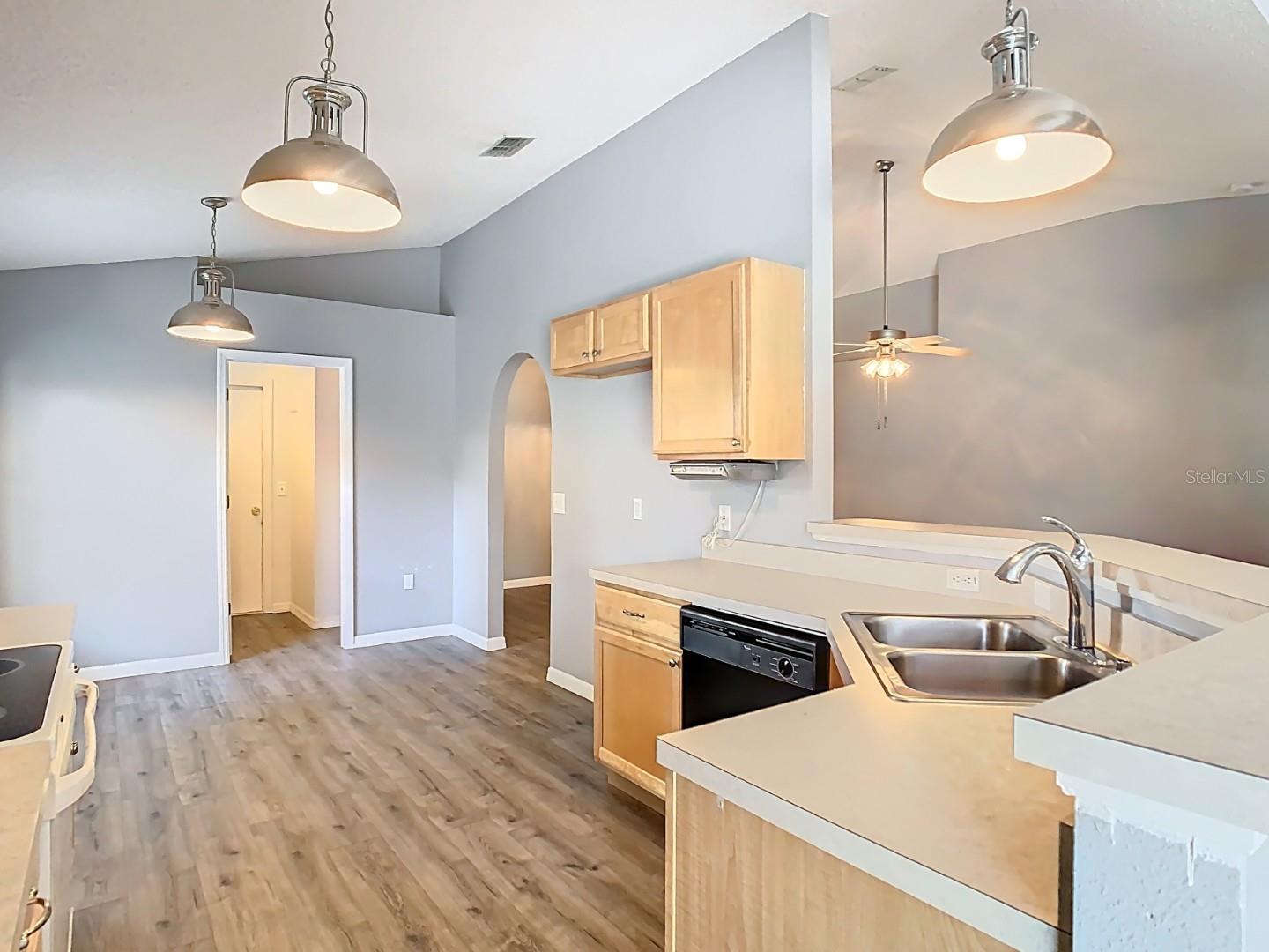 1961 LOCHSHYRE LOOP, OCOEE, FL, 34761