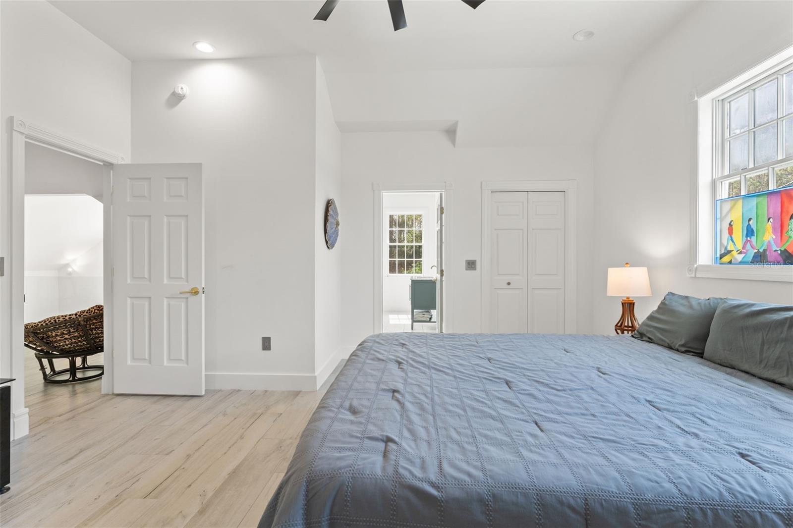 W7874617 Property Photo