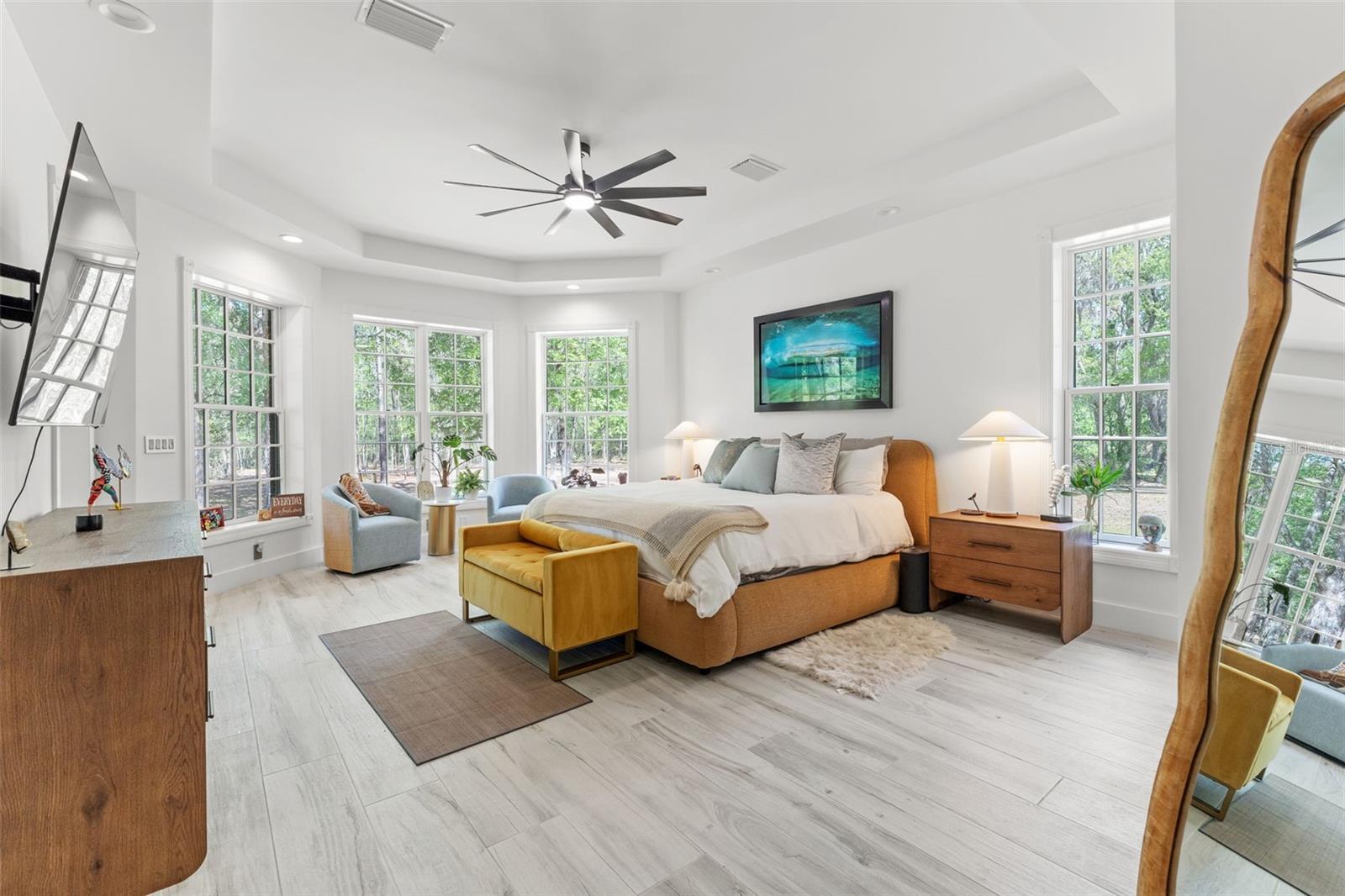 W7874617 Property Photo