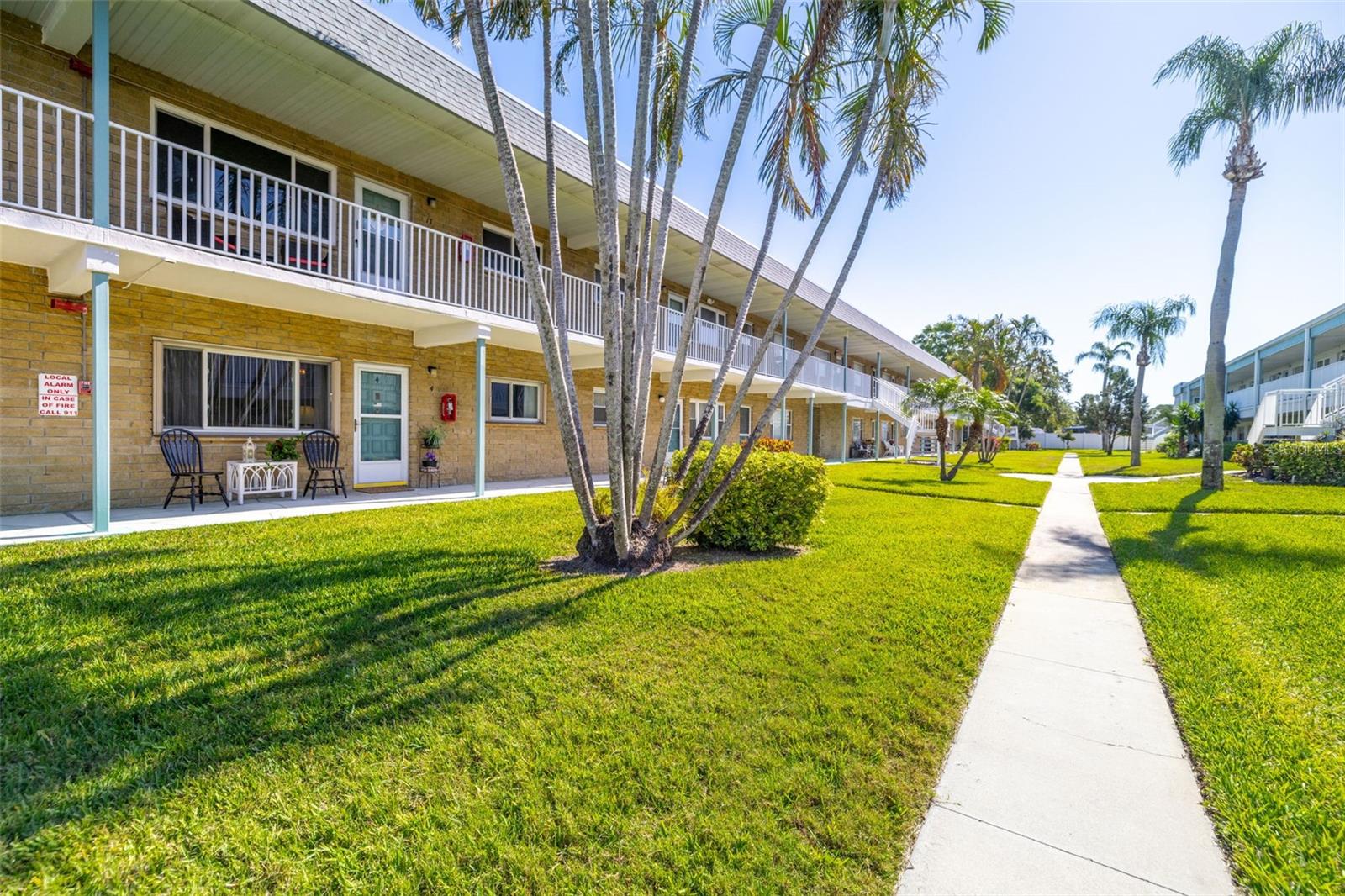 5247 81ST ST N #4, ST PETERSBURG, FL, 33709