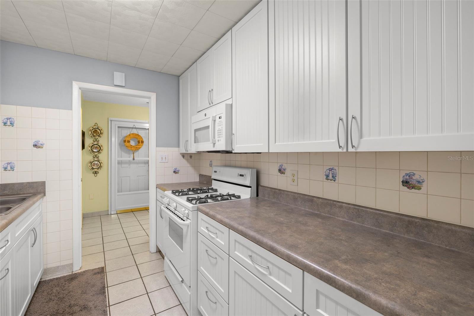 5247 81ST ST N #4, ST PETERSBURG, FL, 33709