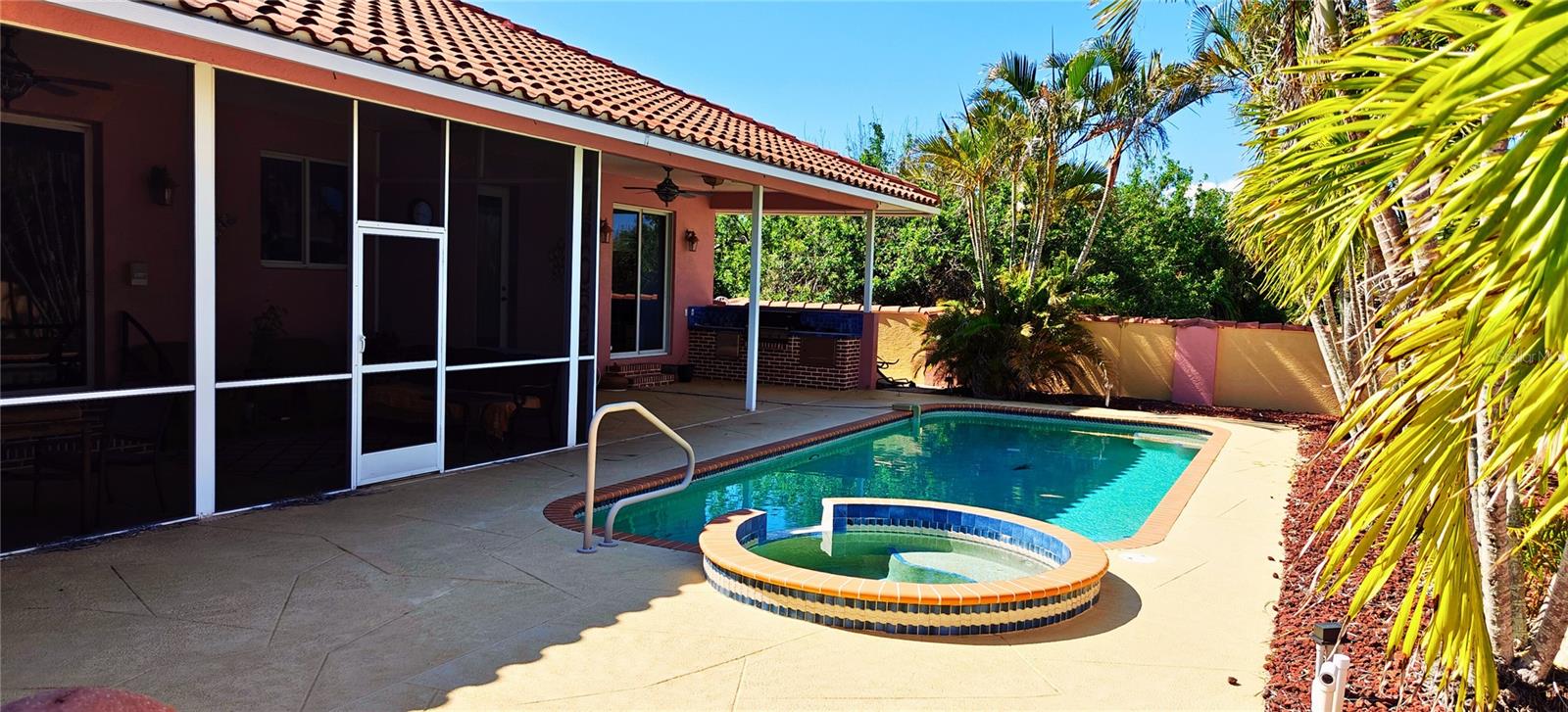 8233 BURWELL CIR, PORT CHARLOTTE, FL, 33981