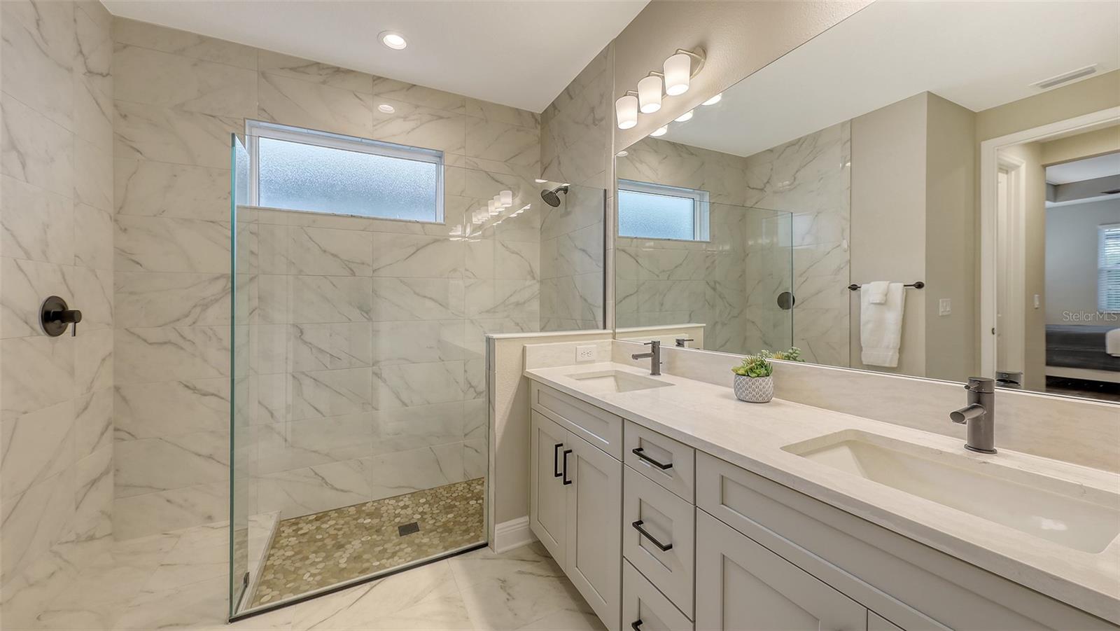 16742 SAVORY MIST CIR, BRADENTON, FL, 34211