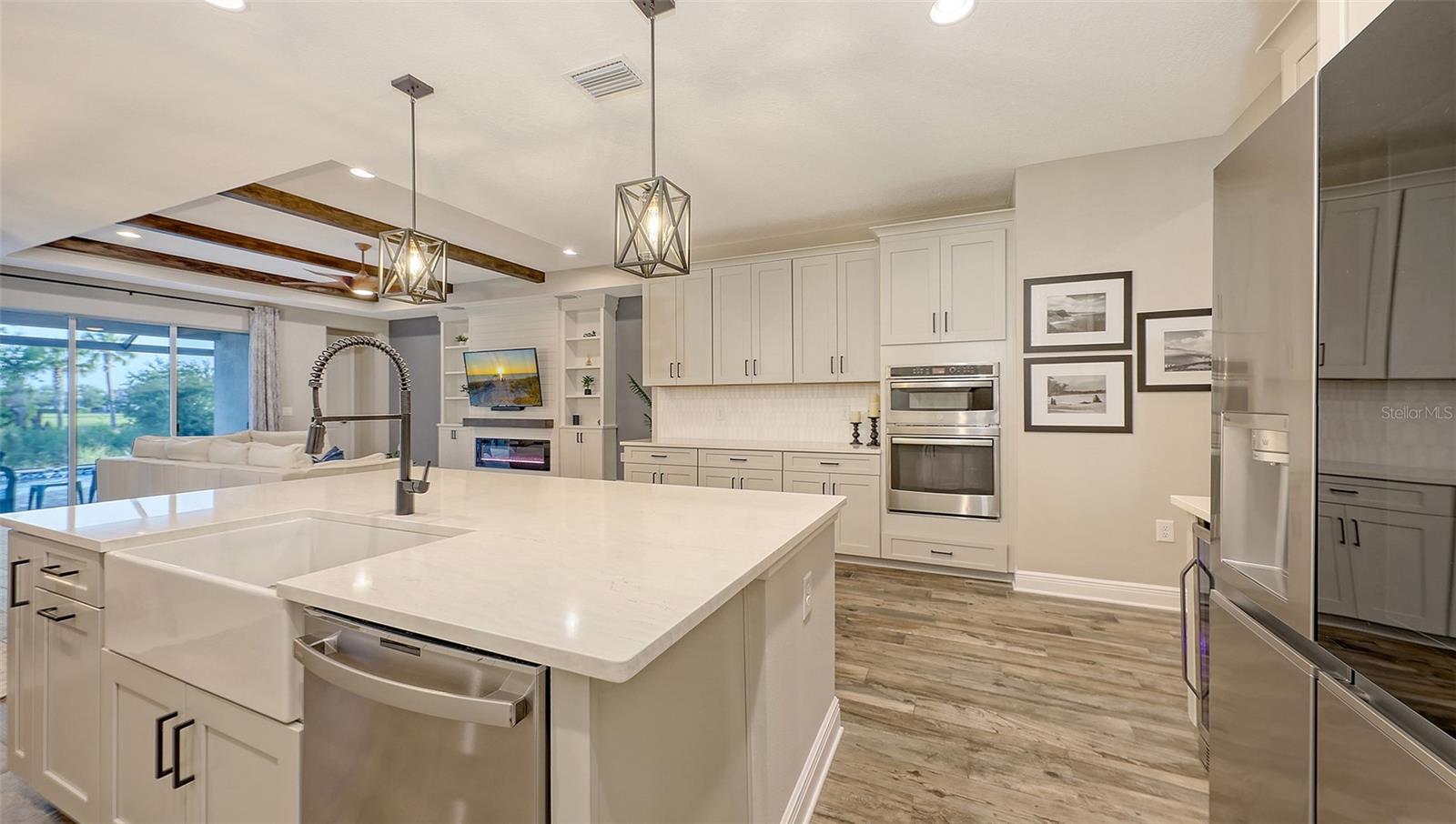 16742 SAVORY MIST CIR, BRADENTON, FL, 34211