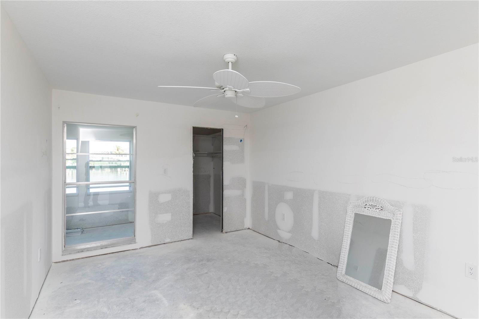 4609 MARINE PKWY #102, NEW PORT RICHEY, FL, 34652