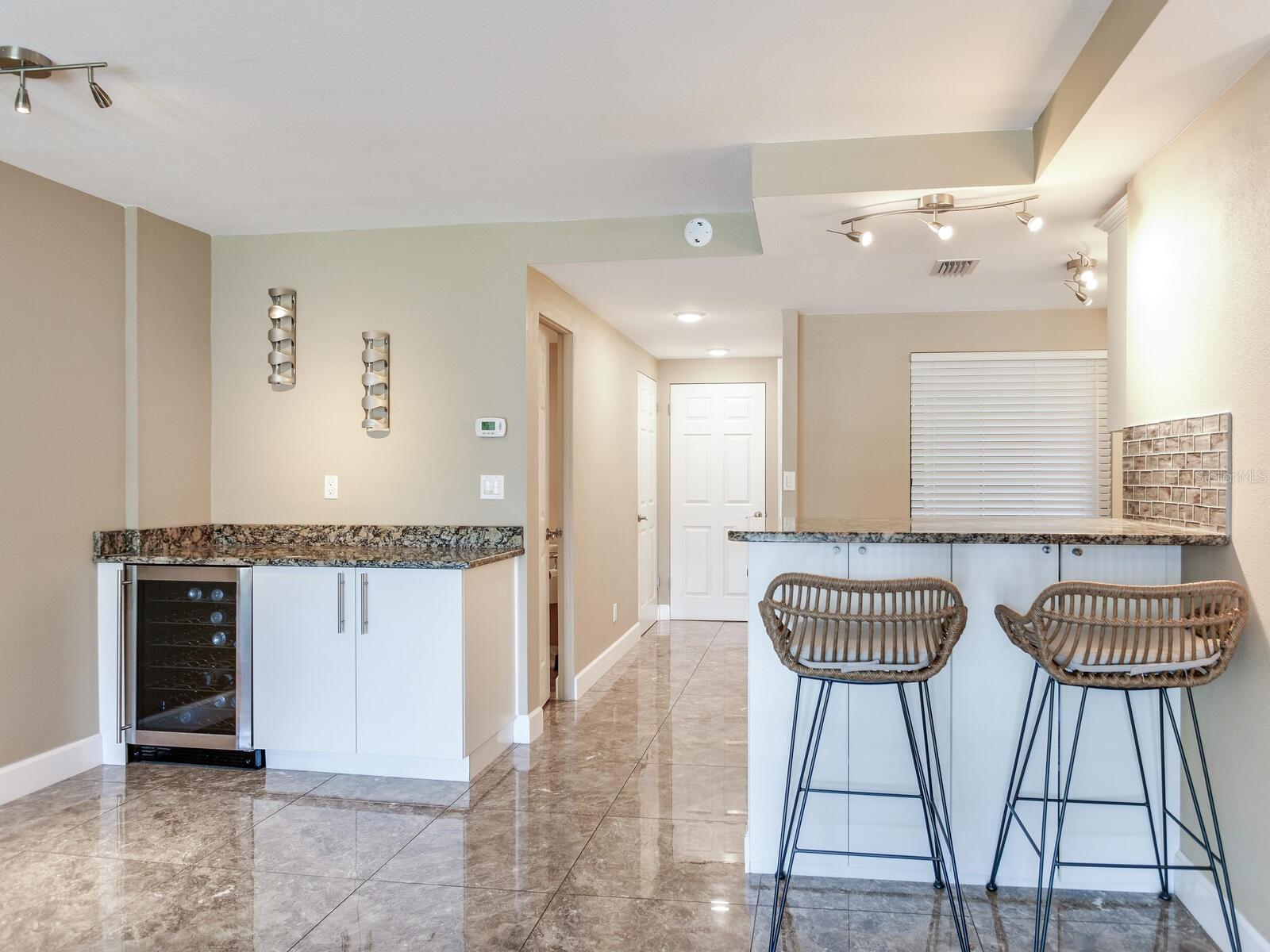 2700 COVE CAY DR #1-2D, CLEARWATER, FL, 33760