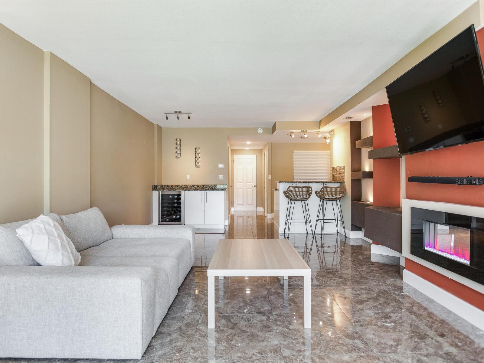 2700 COVE CAY DR #1-2D, CLEARWATER, FL, 33760