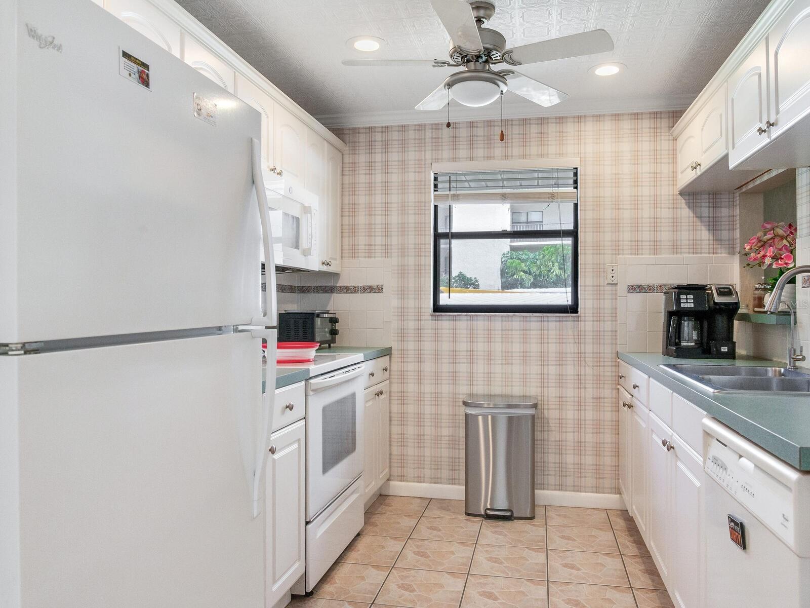 2700 COVE CAY DR #1-2D, CLEARWATER, FL, 33760