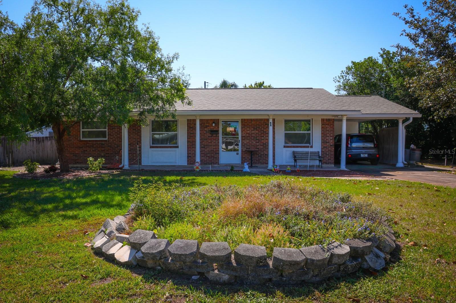 1 COSMOS DR, ORLANDO, FL, 32807