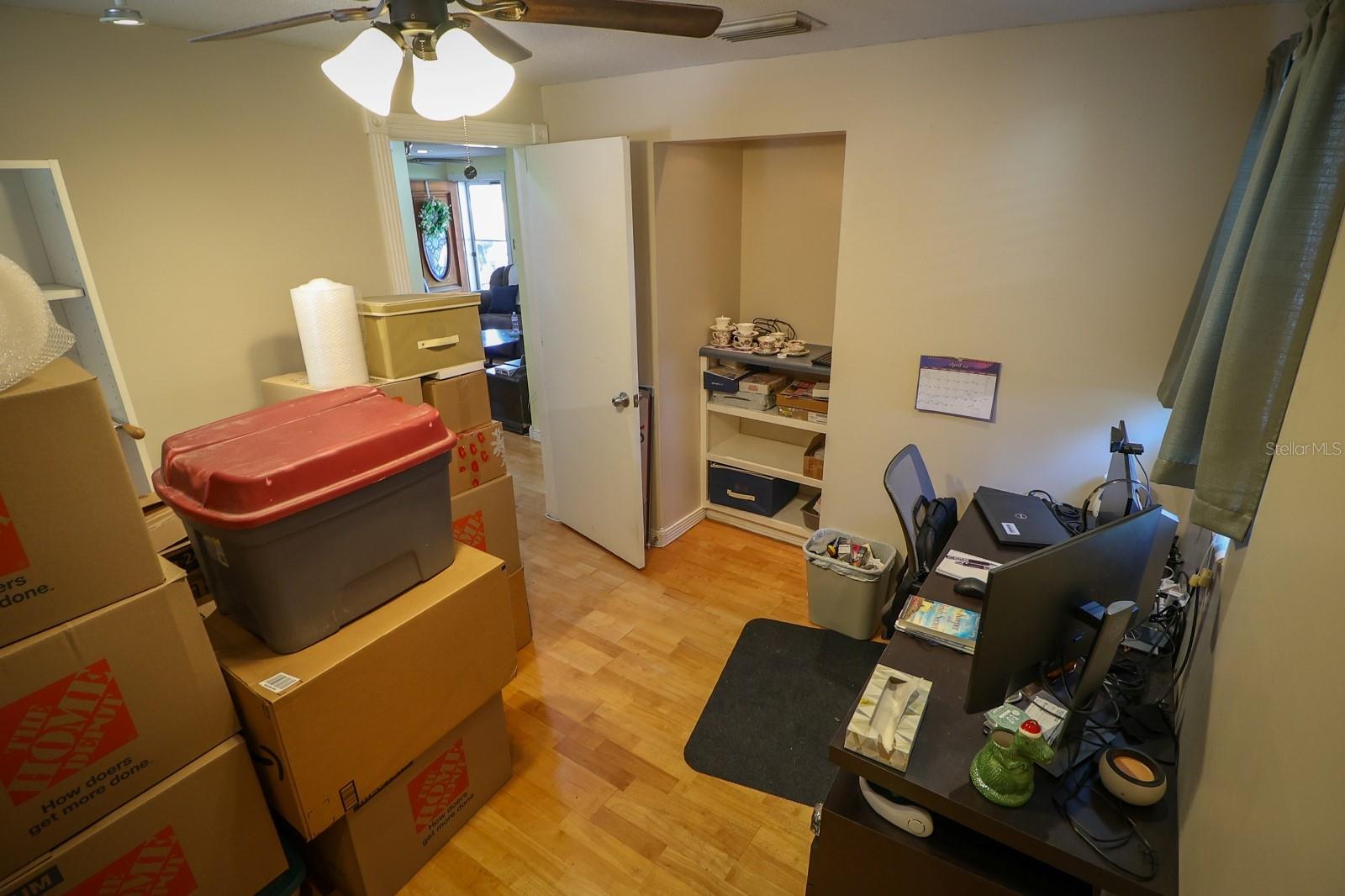 1 COSMOS DR, ORLANDO, FL, 32807