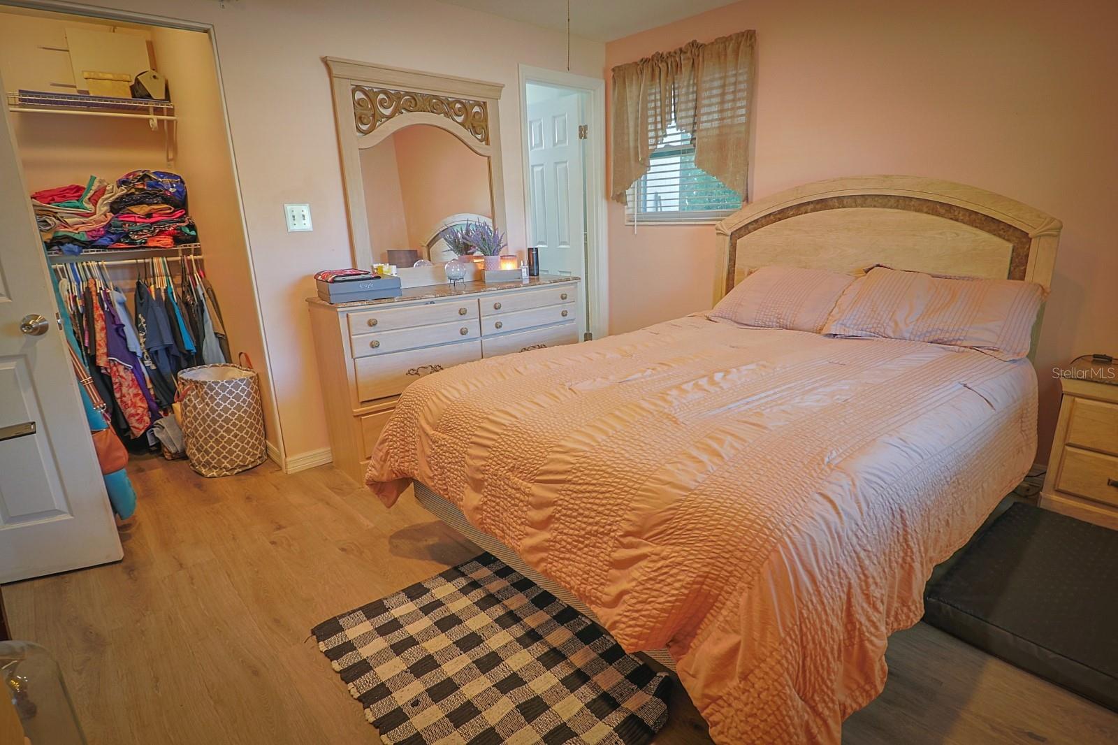 1 COSMOS DR, ORLANDO, FL, 32807