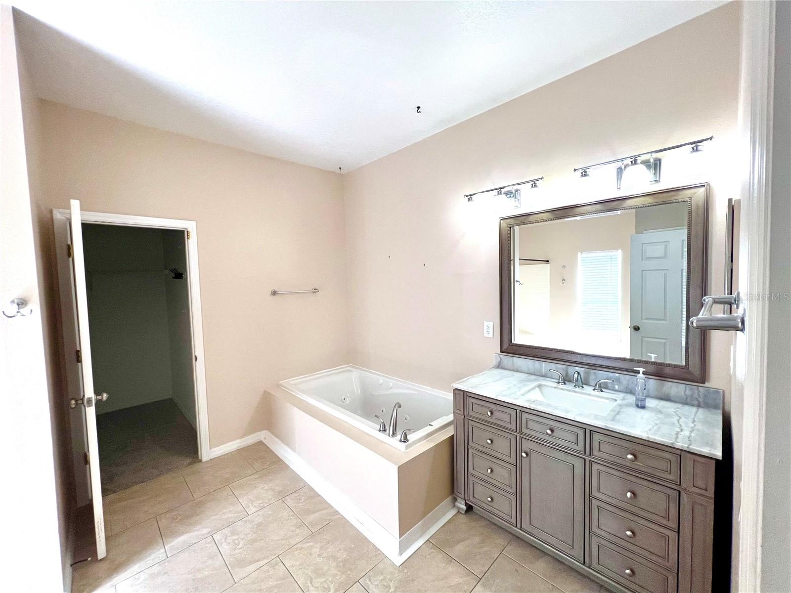 28 BUFFALO MEADOW LN, PALM COAST, FL, 32137