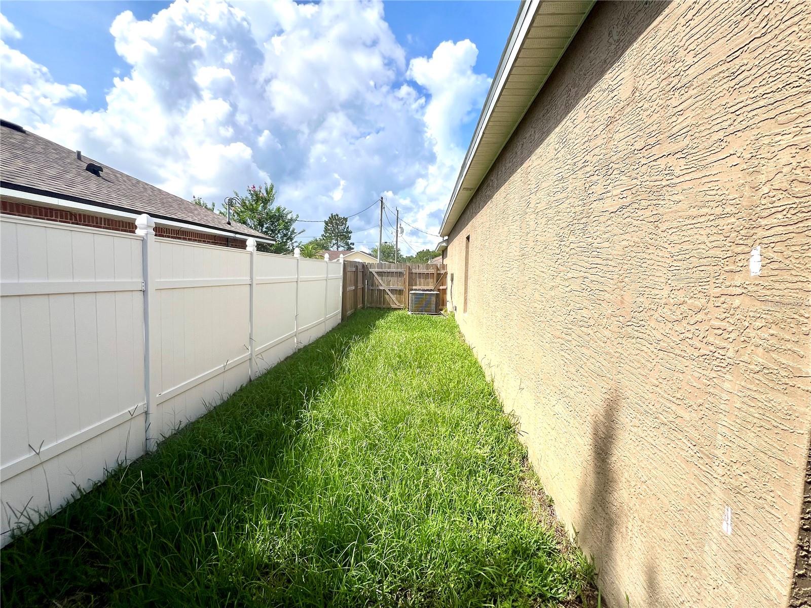 28 BUFFALO MEADOW LN, PALM COAST, FL, 32137