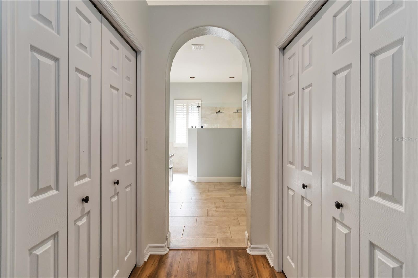 3329 CYPRESS LANDING DR, VALRICO, FL, 33596