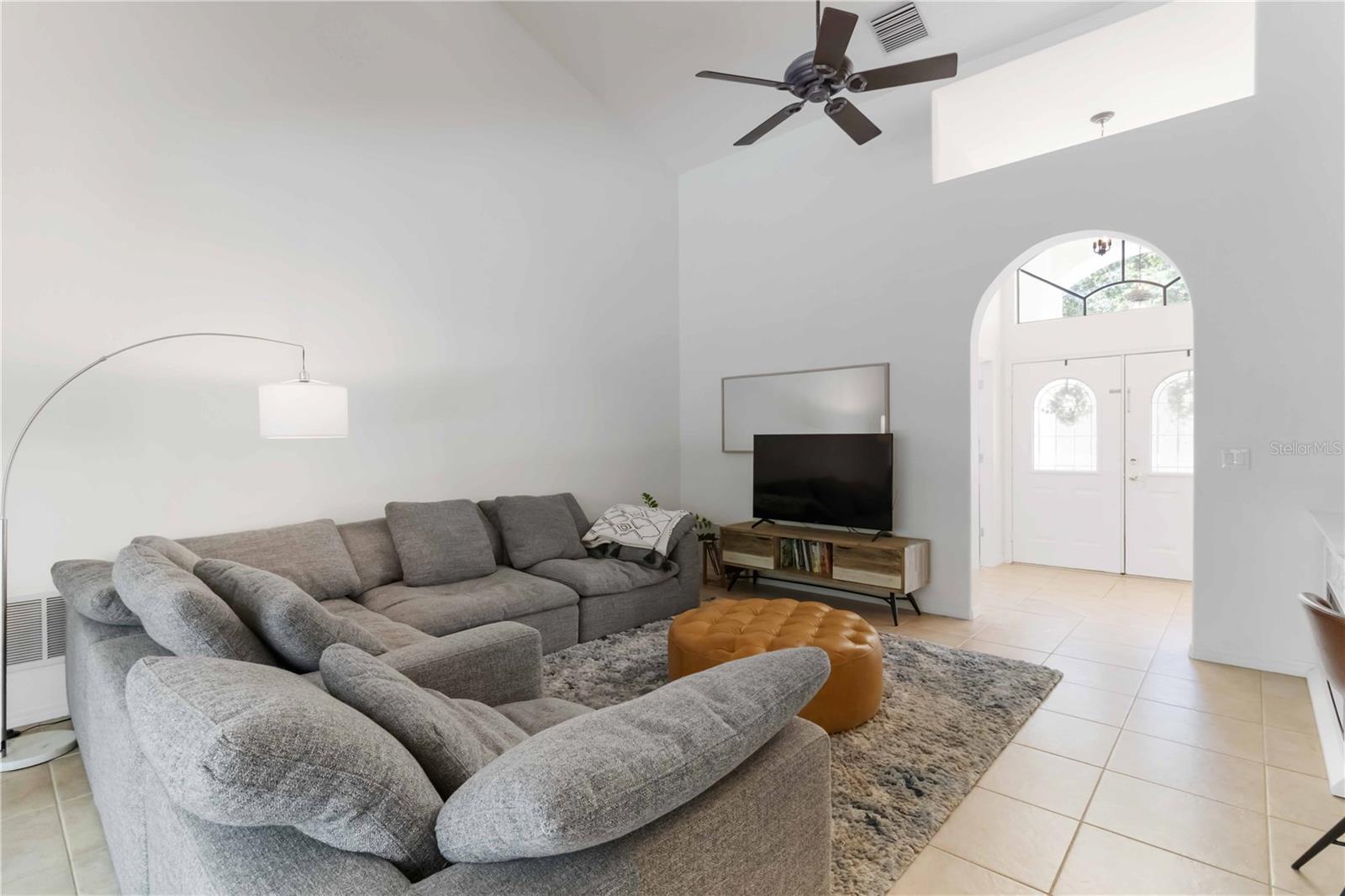 3329 CYPRESS LANDING DR, VALRICO, FL, 33596