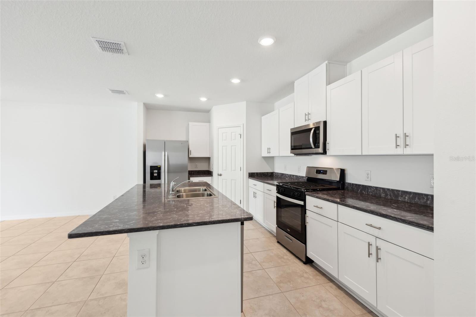 4713 JASMINE CIR, LEESBURG, FL, 34748