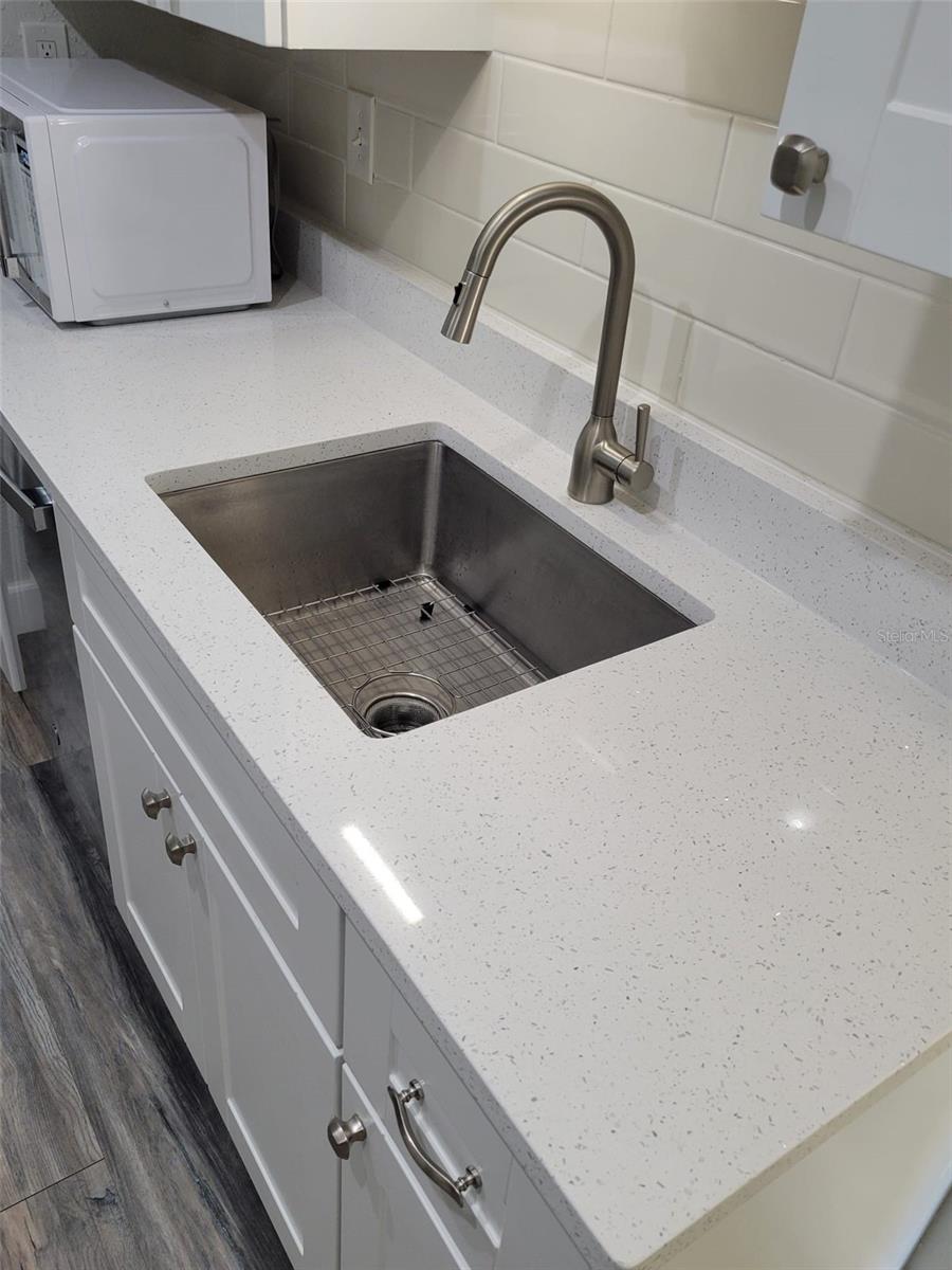 2600 DEMARET DR #327B, TITUSVILLE, FL, 32780