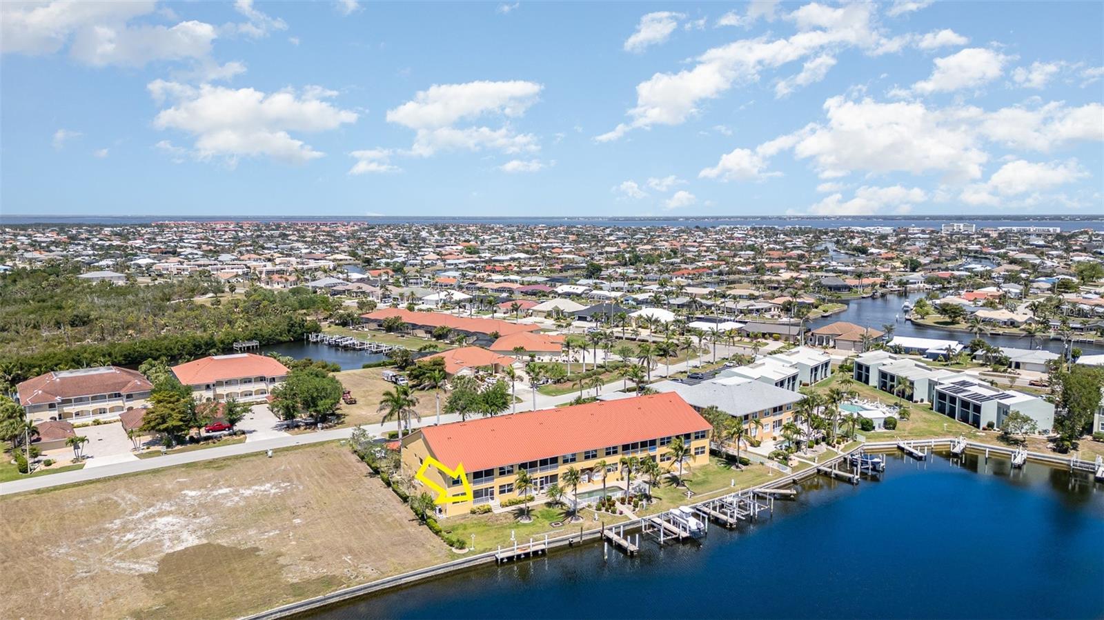 3228 PURPLE MARTIN DR #116, PUNTA GORDA, FL, 33950