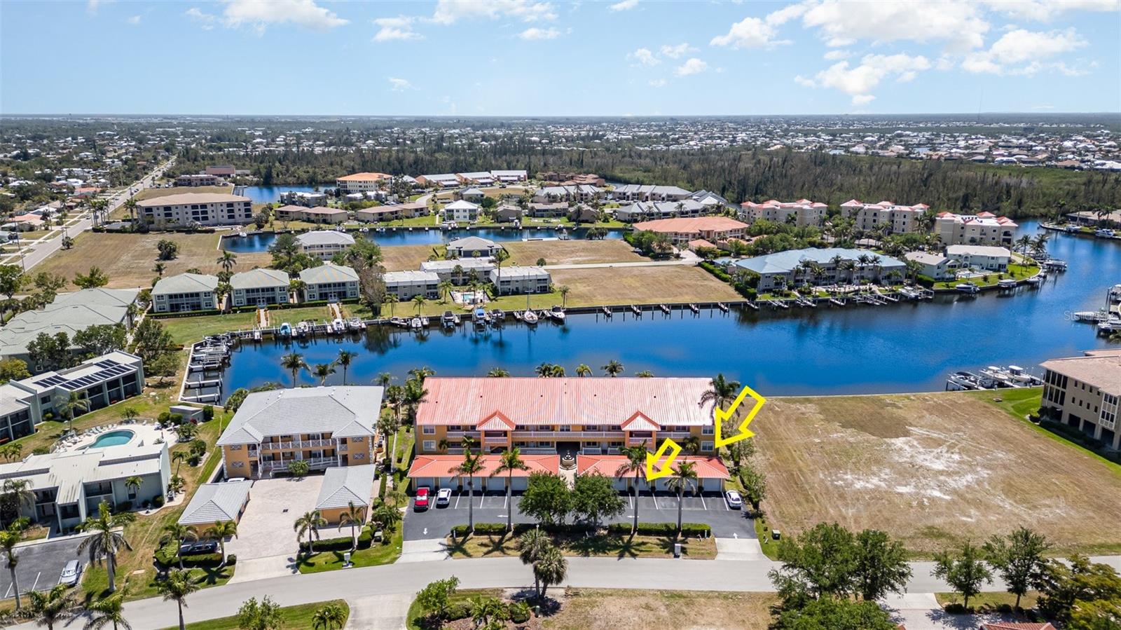 3228 PURPLE MARTIN DR #116, PUNTA GORDA, FL, 33950