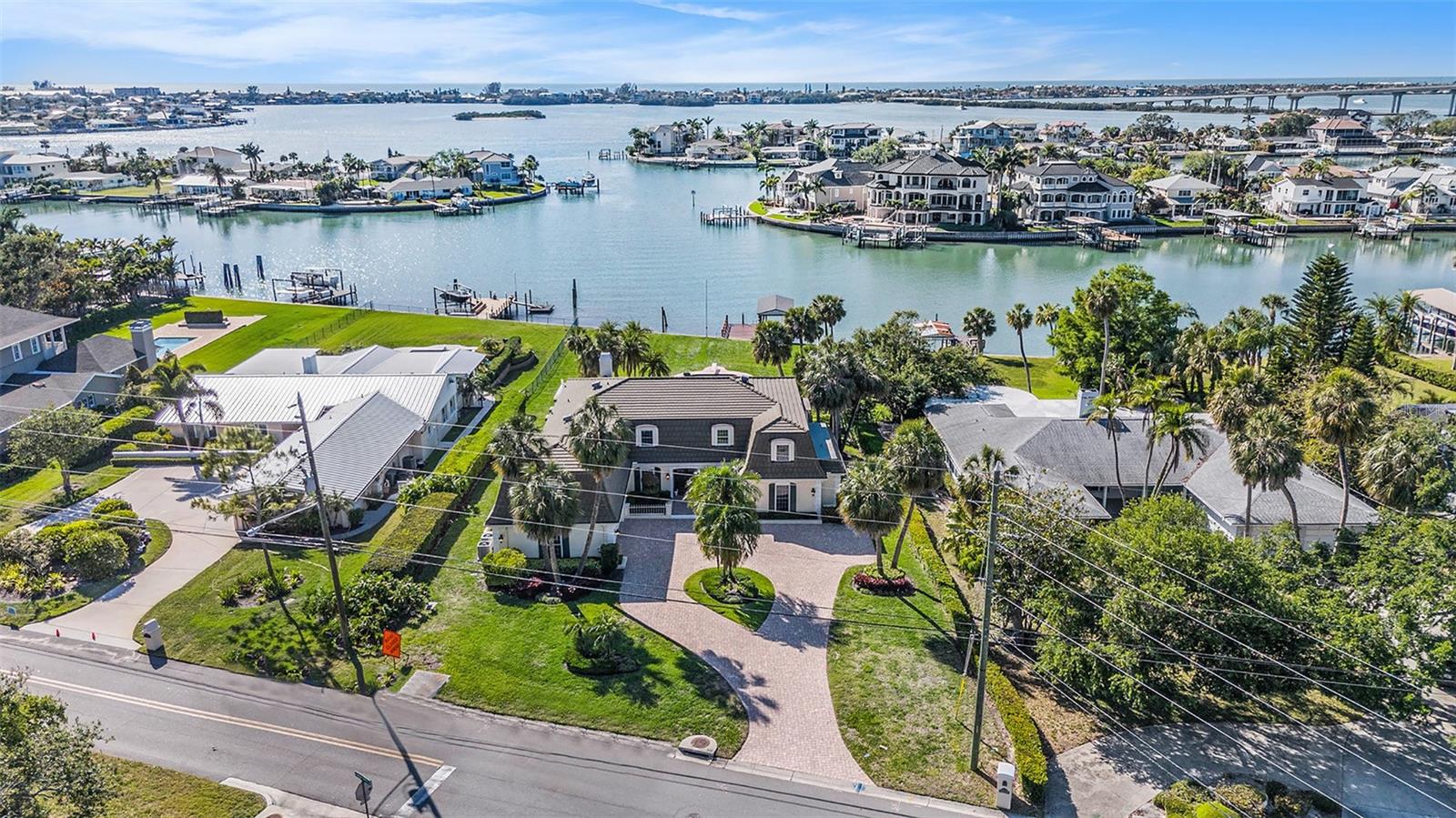 224 HARBOR VIEW LN, LARGO, FL, 33770