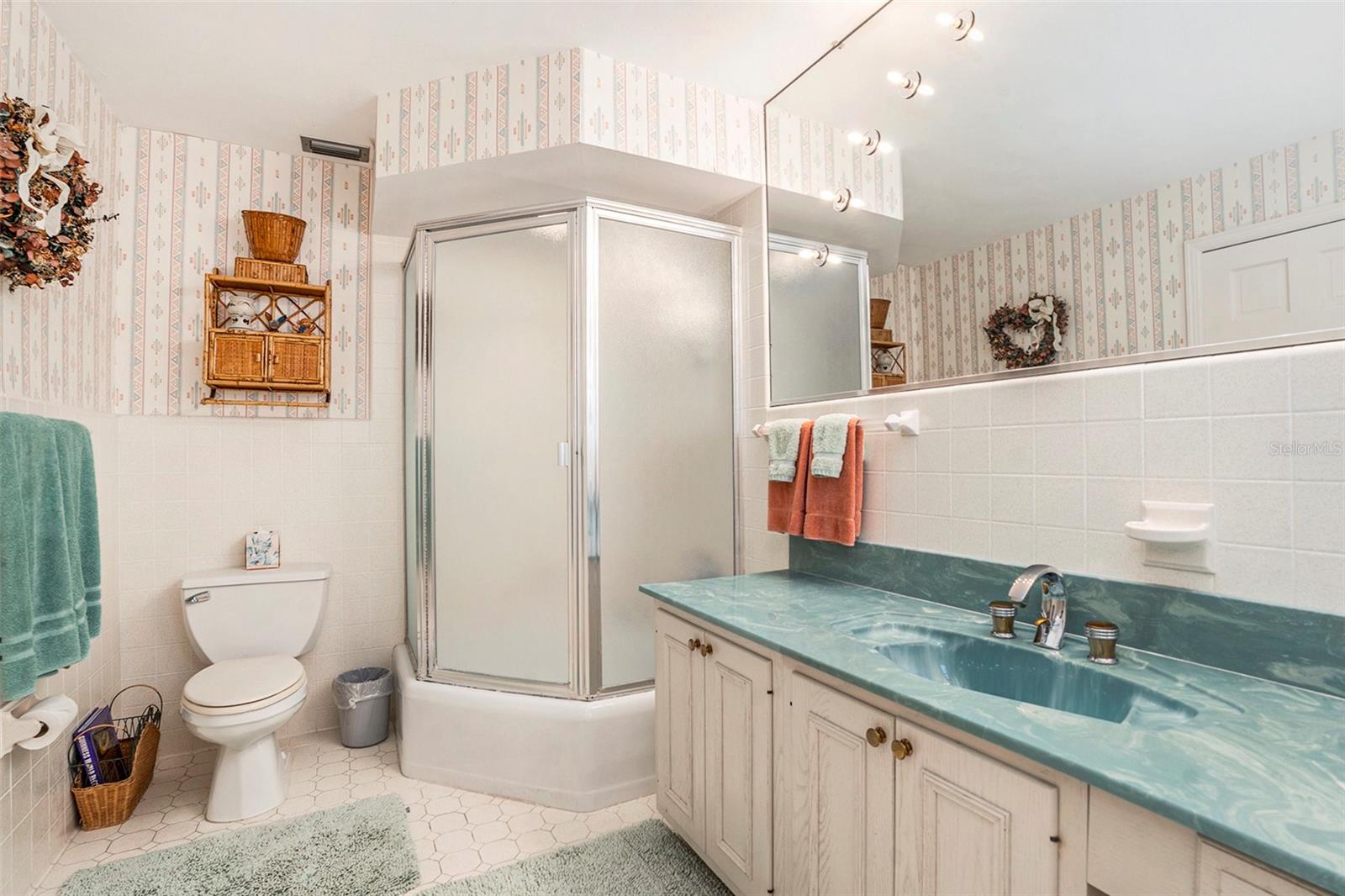 224 HARBOR VIEW LN, LARGO, FL, 33770